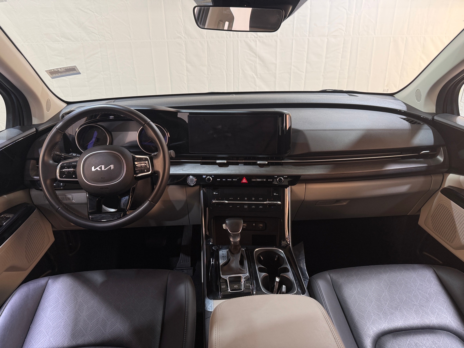 Thumbnail: 2024 Kia Carnival - 2