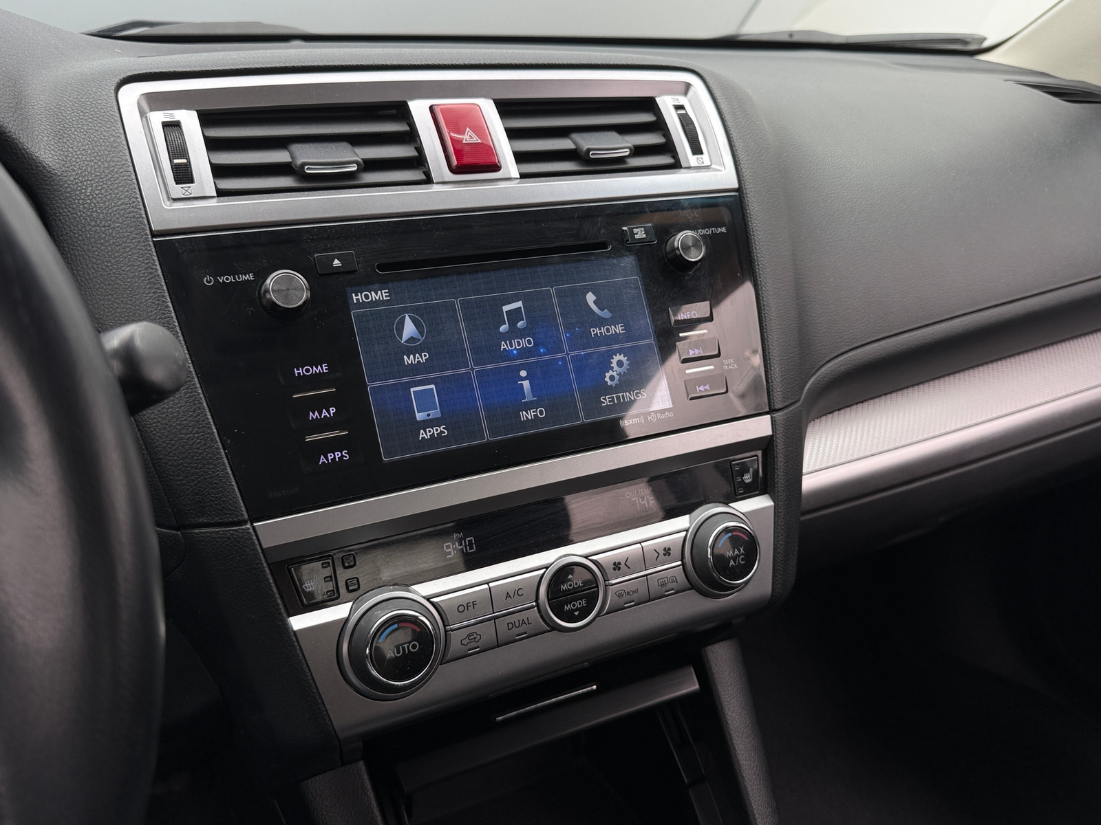 Thumbnail: 2016 Subaru Legacy - 4