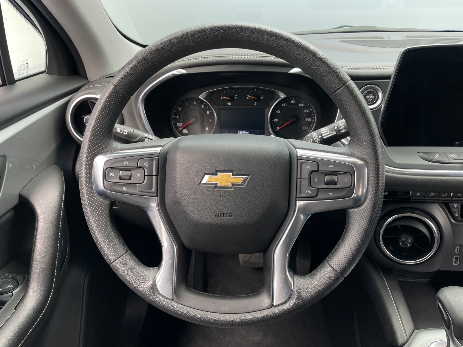 Thumbnail: 2025 Chevrolet Blazer - 5