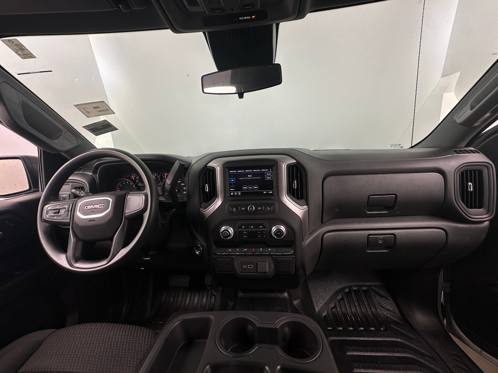 Thumbnail: 2023 GMC Sierra 1500 - 3