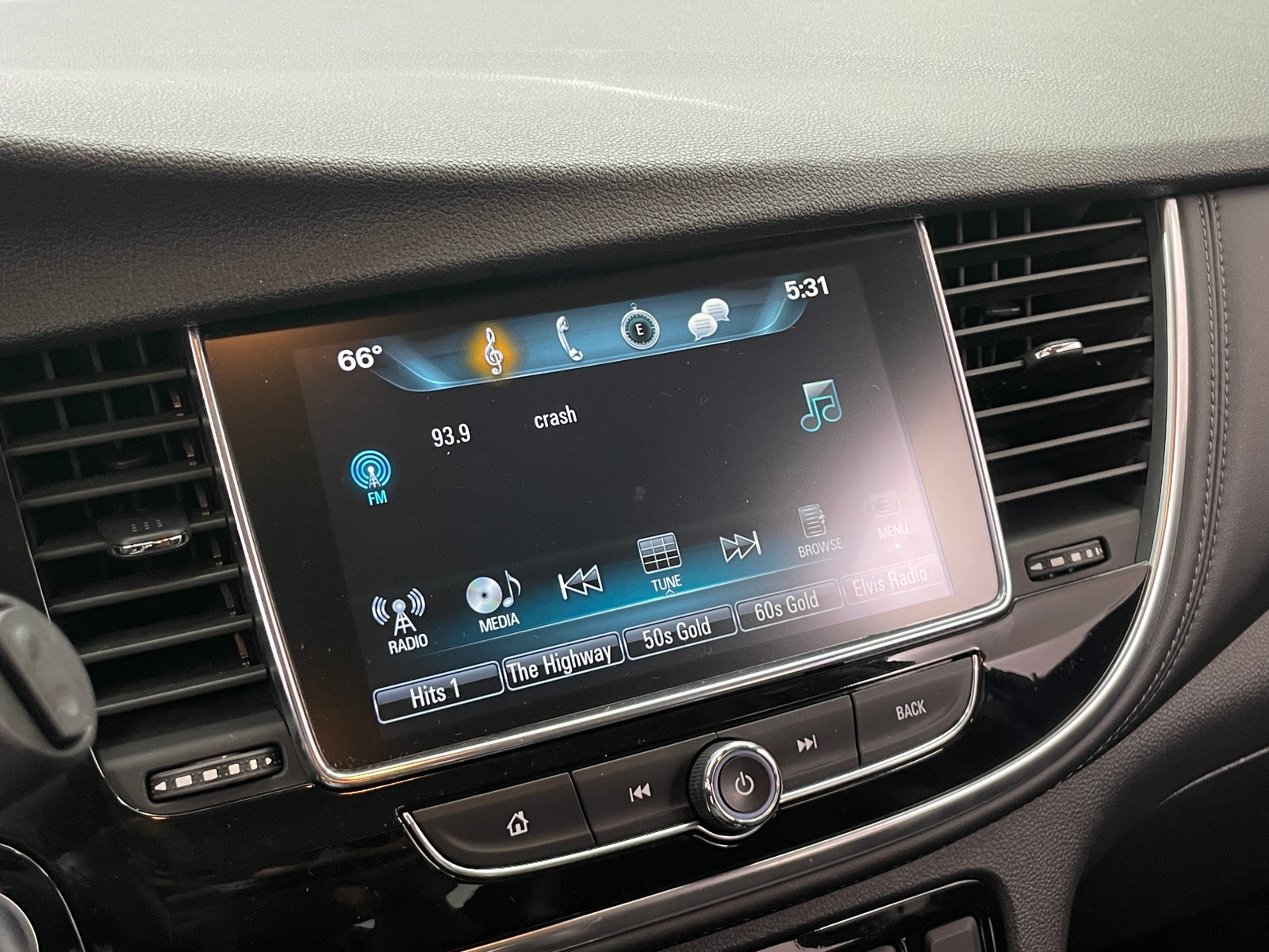 Thumbnail: 2019 Buick Encore - 4