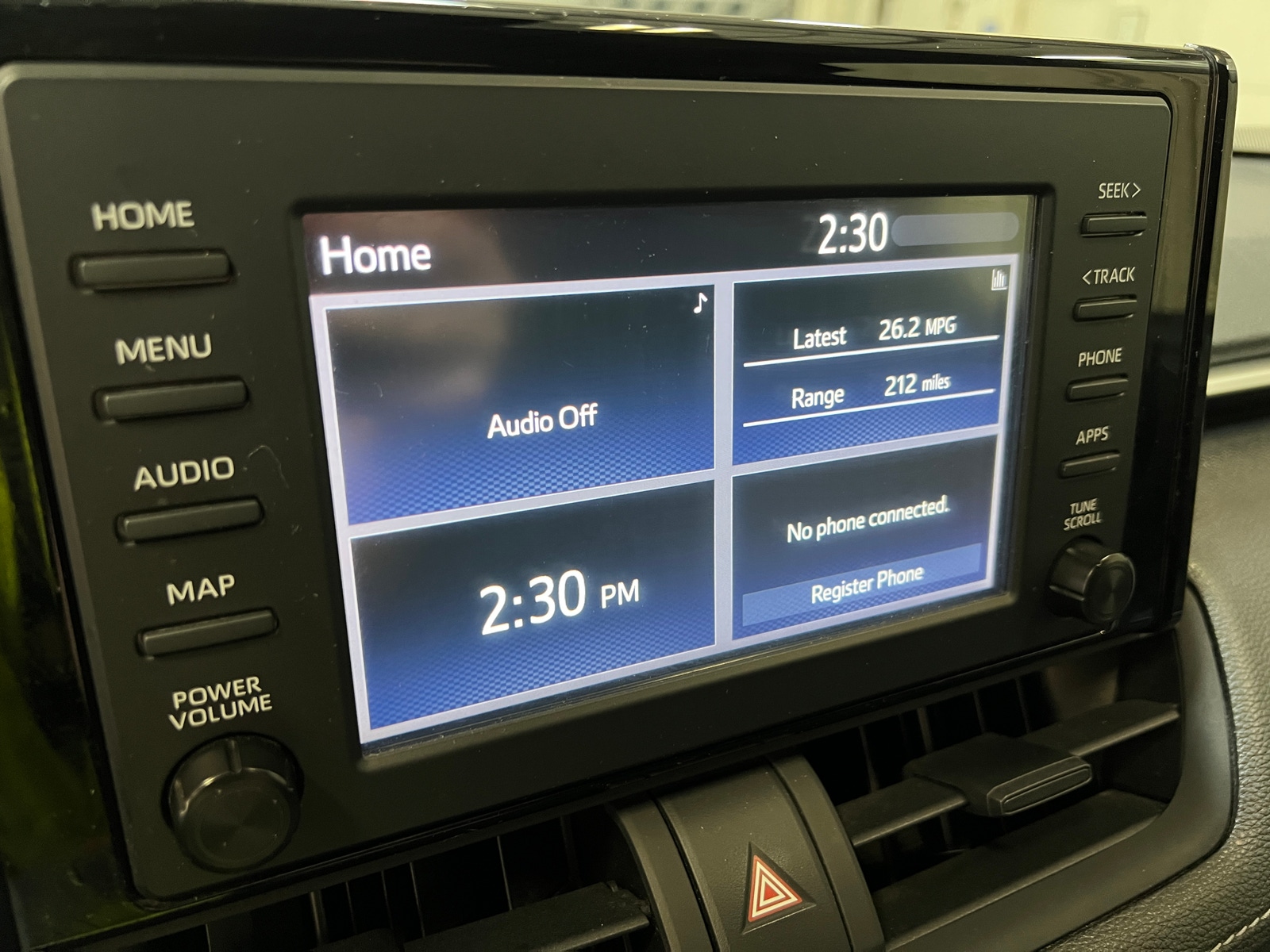Thumbnail: 2019 Toyota RAV4 - 4