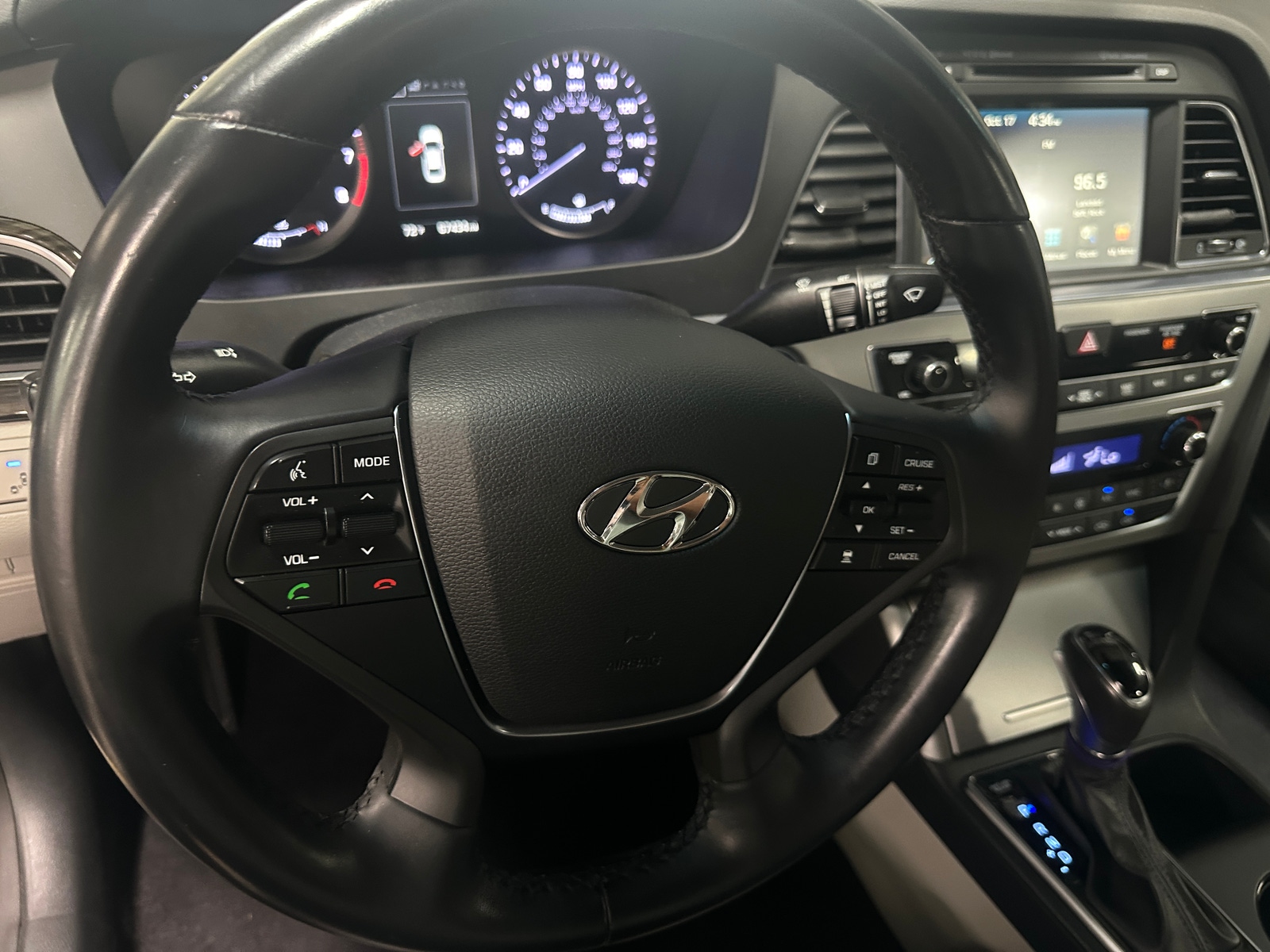 Thumbnail: 2017 Hyundai Sonata - 4