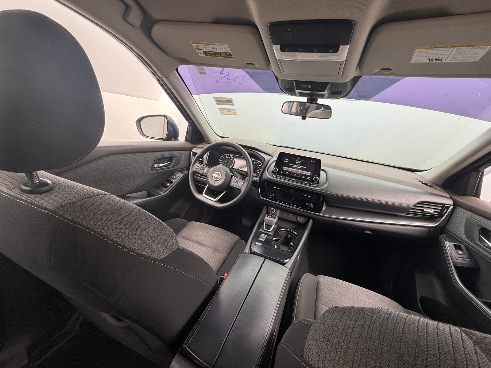 Thumbnail: 2022 Nissan Rogue - 3