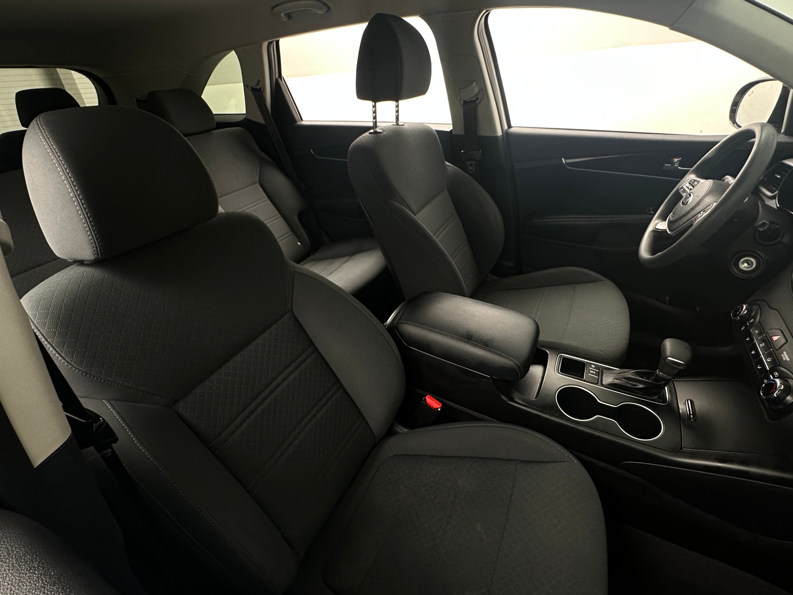Thumbnail: 2019 Kia Sorento - 2