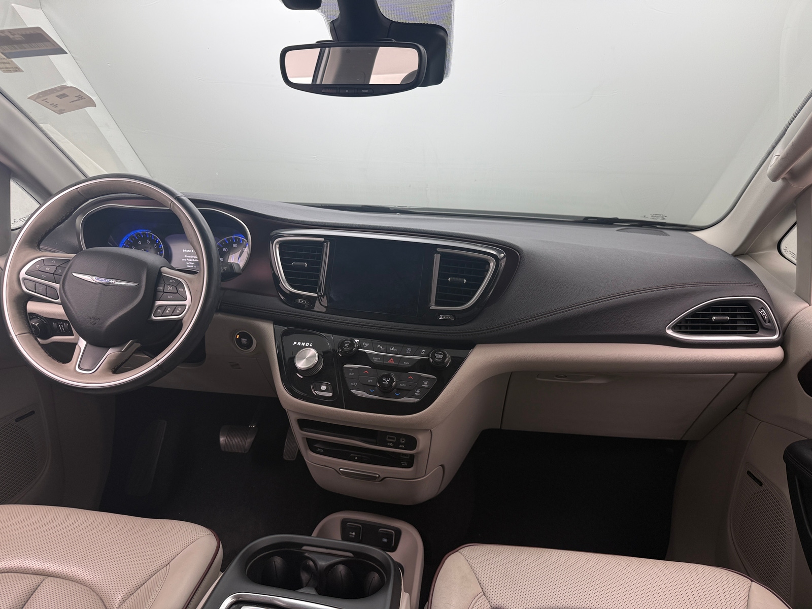 Thumbnail: 2017 Chrysler Pacifica - 2