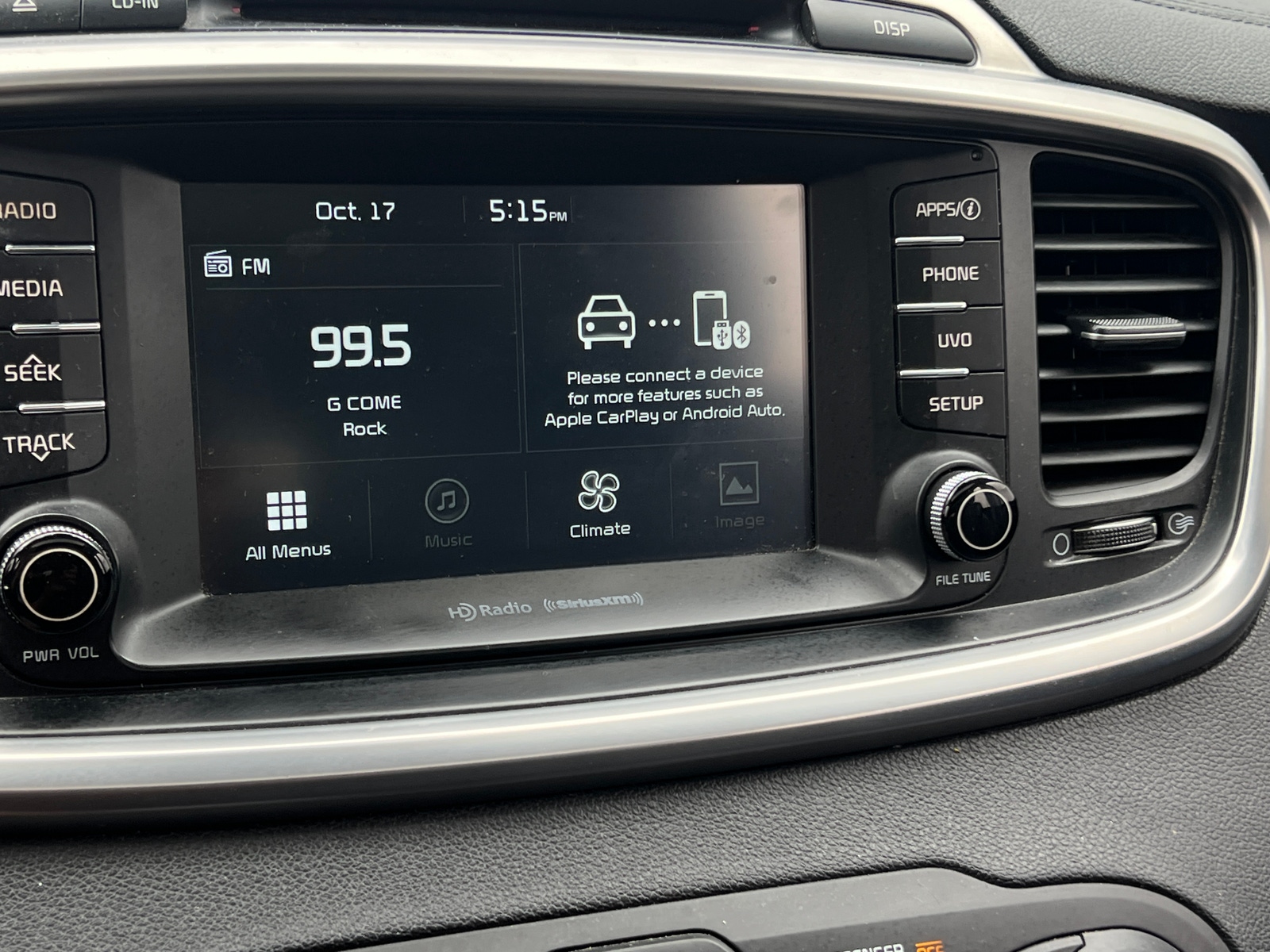 Thumbnail: 2017 Kia Sorento - 3