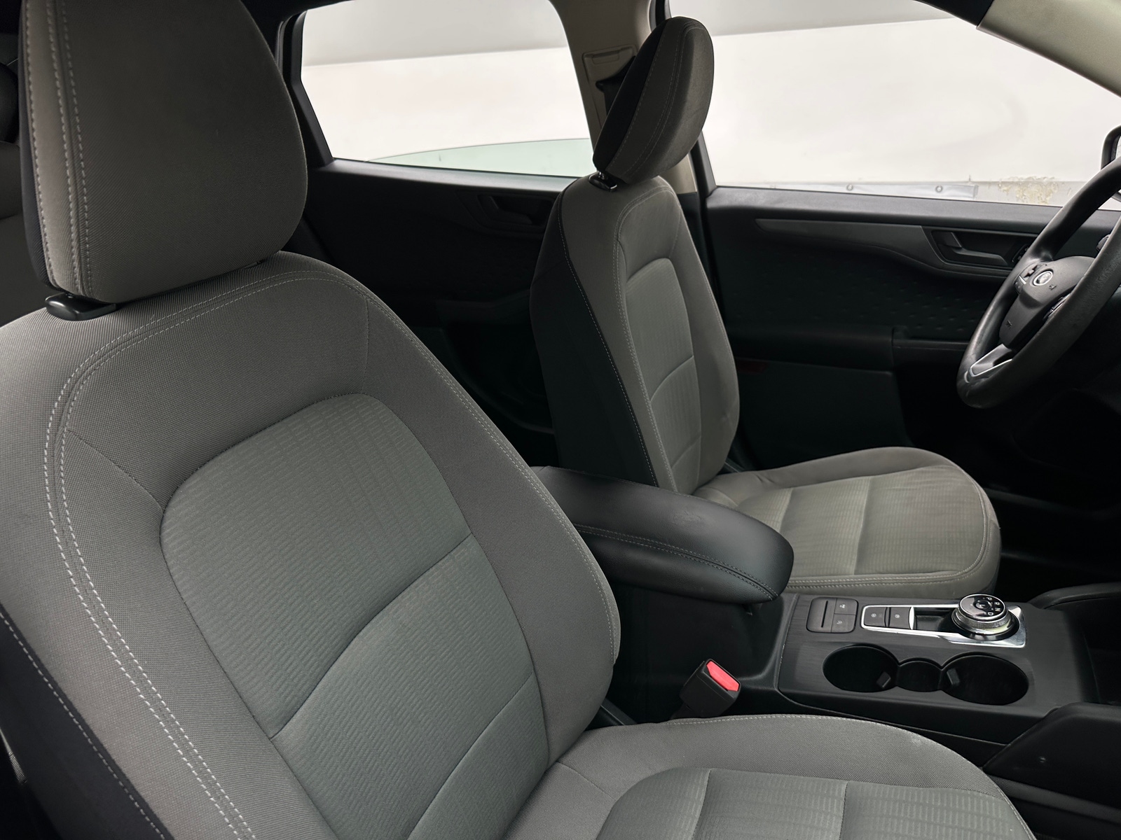 Thumbnail: 2020 Ford Escape - 2