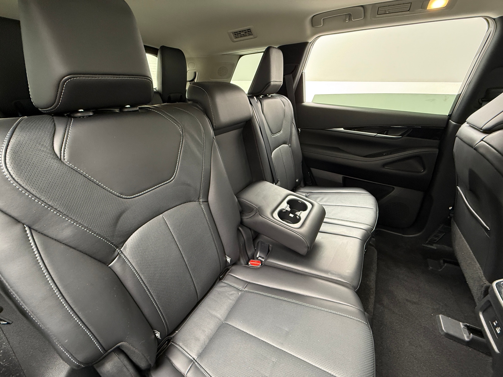 Thumbnail: 2025 INFINITI QX60 - 5