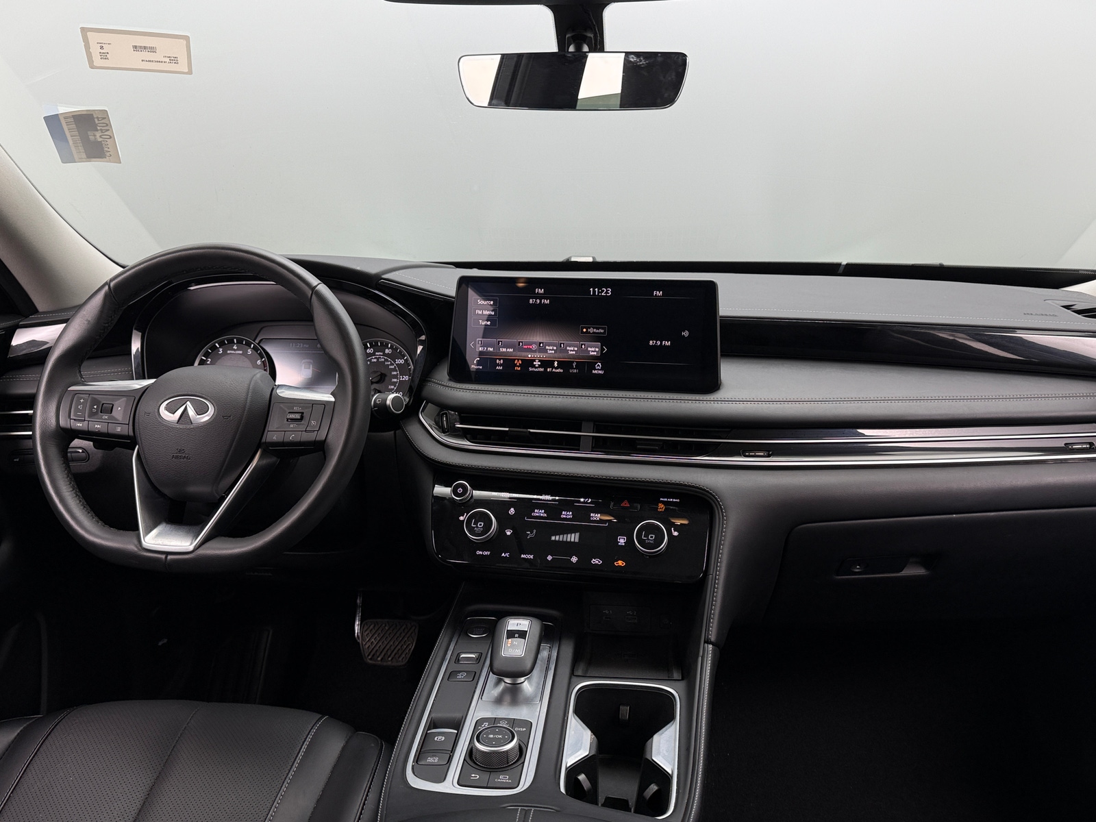 Thumbnail: 2025 INFINITI QX60 - 2
