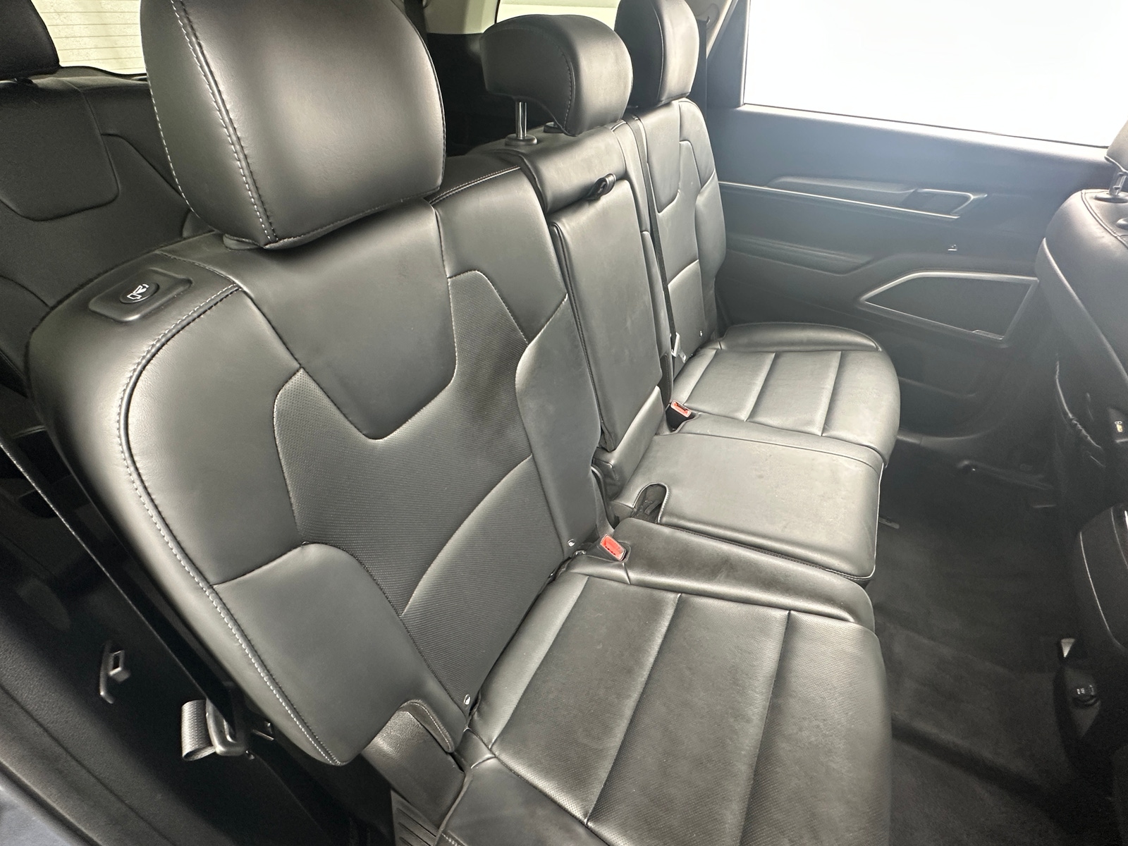 Thumbnail: 2021 Kia Telluride - 5