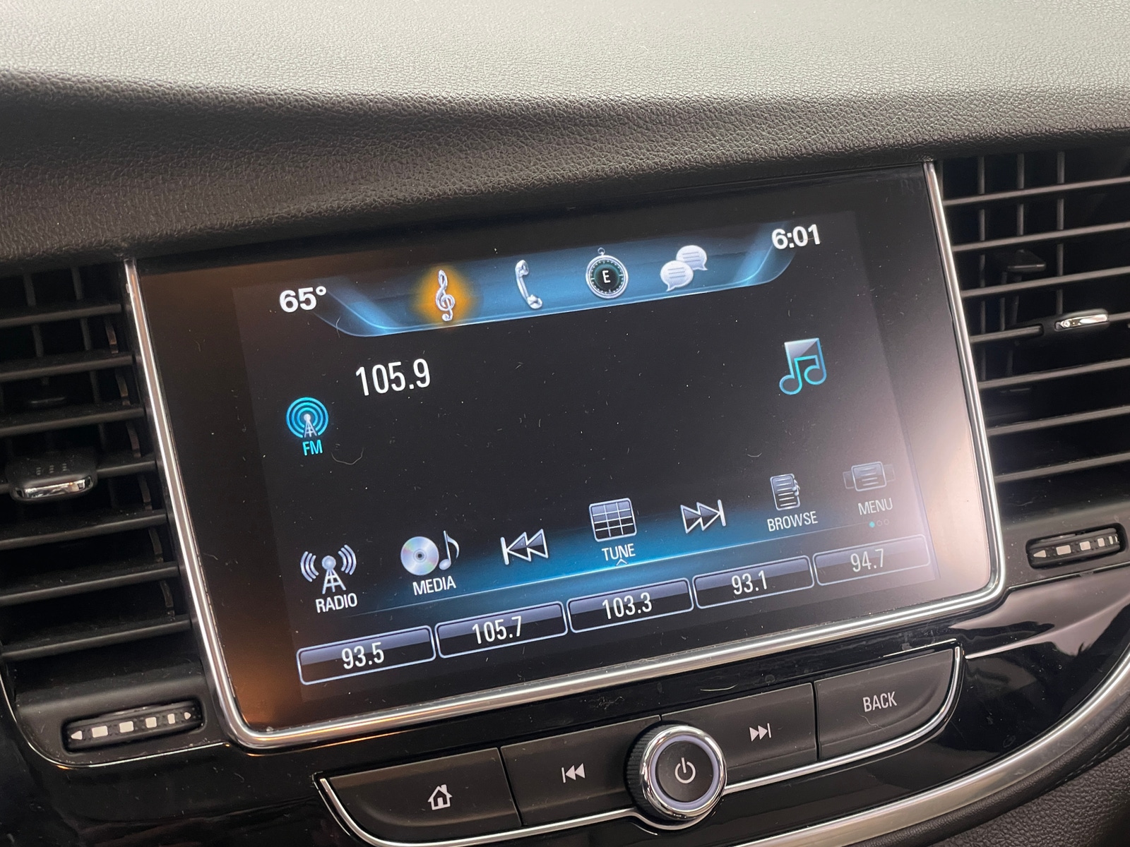 Thumbnail: 2019 Buick Encore - 3