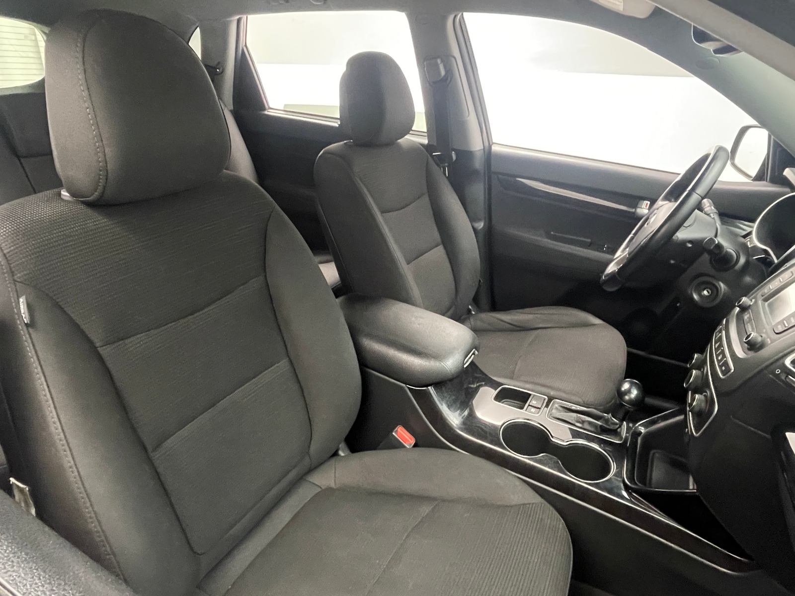 Thumbnail: 2015 Kia Sorento - 2