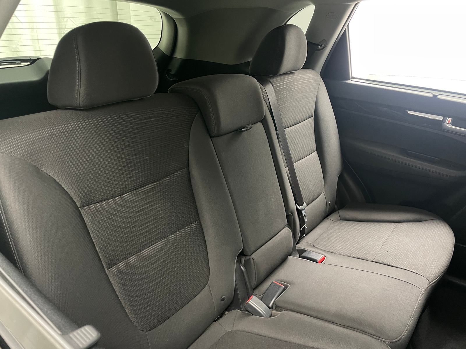 Thumbnail: 2015 Kia Sorento - 6