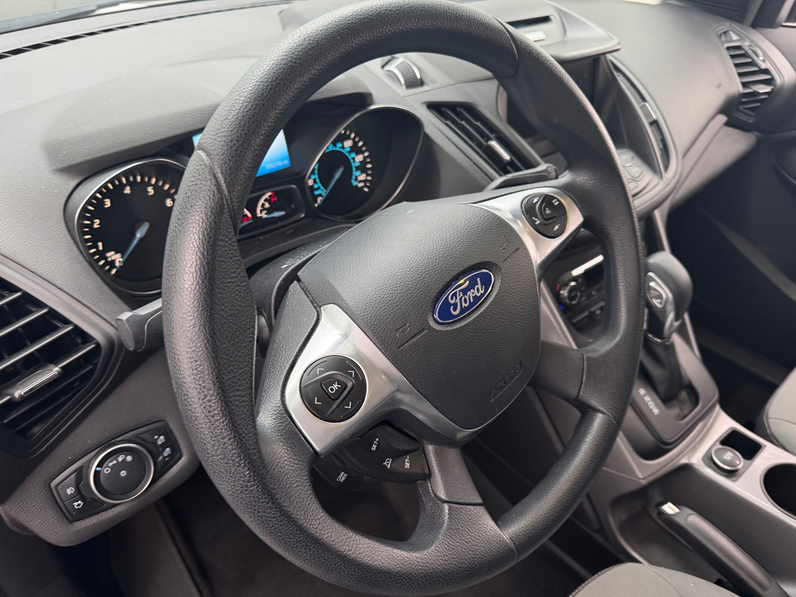 Thumbnail: 2016 Ford Escape - 5