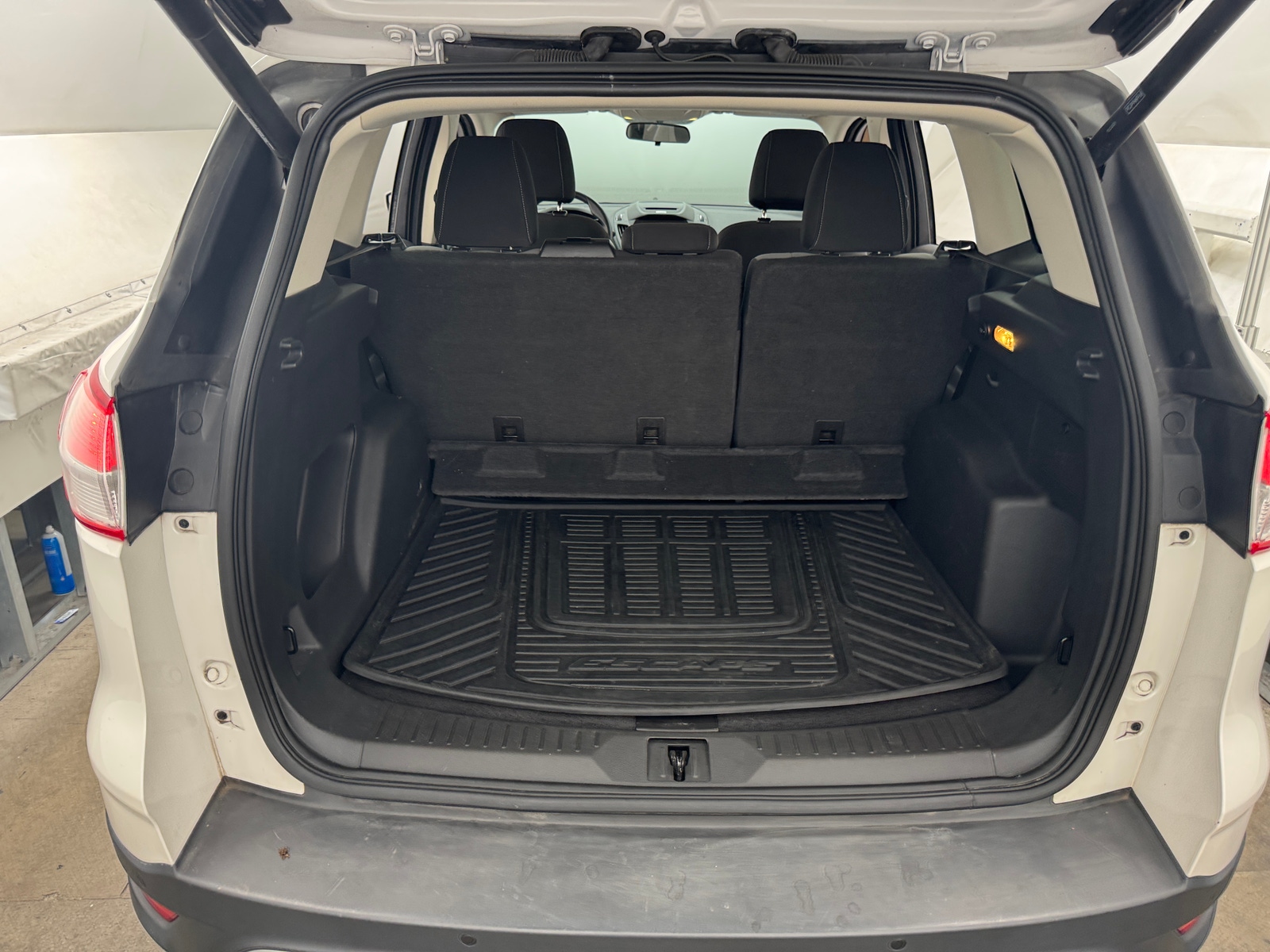 Thumbnail: 2016 Ford Escape - 7