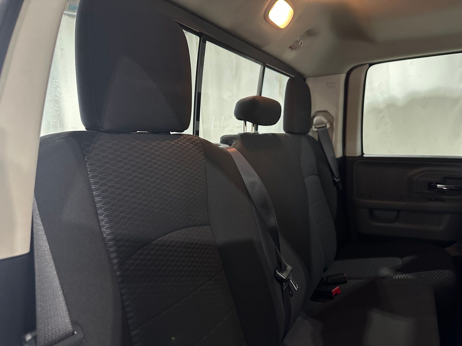 Thumbnail: 2020 RAM 1500 Classic - 6