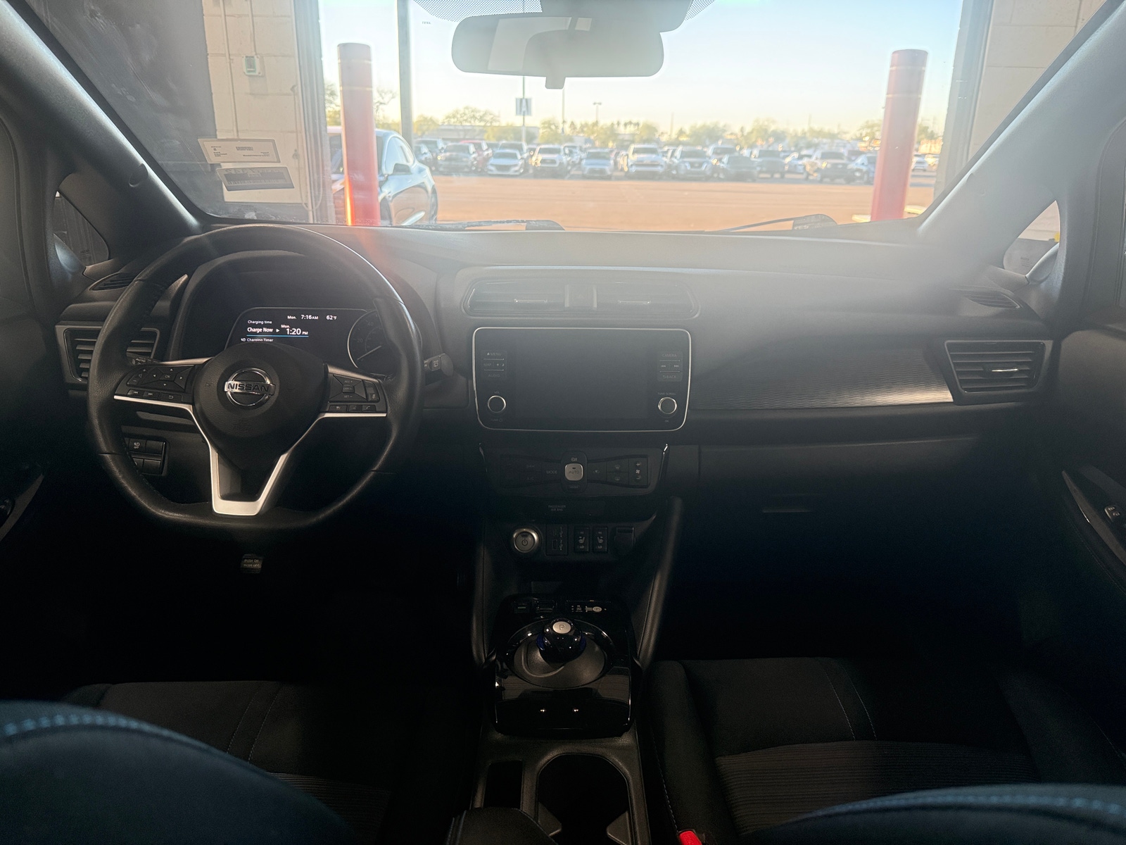 Thumbnail: 2022 Nissan Leaf - 3