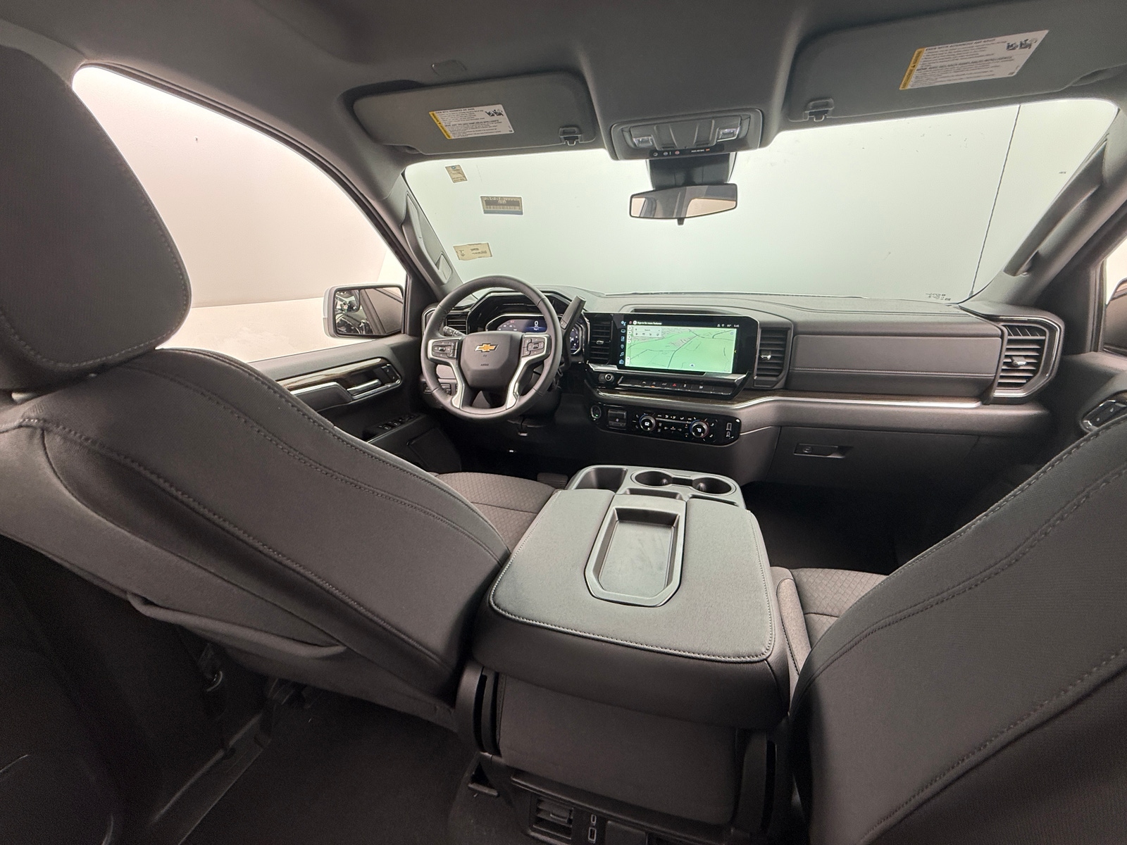 Thumbnail: 2025 Chevrolet Silverado 1500 - 2