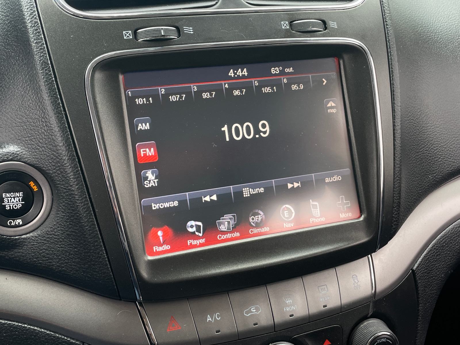 Thumbnail: 2019 Dodge Journey - 3