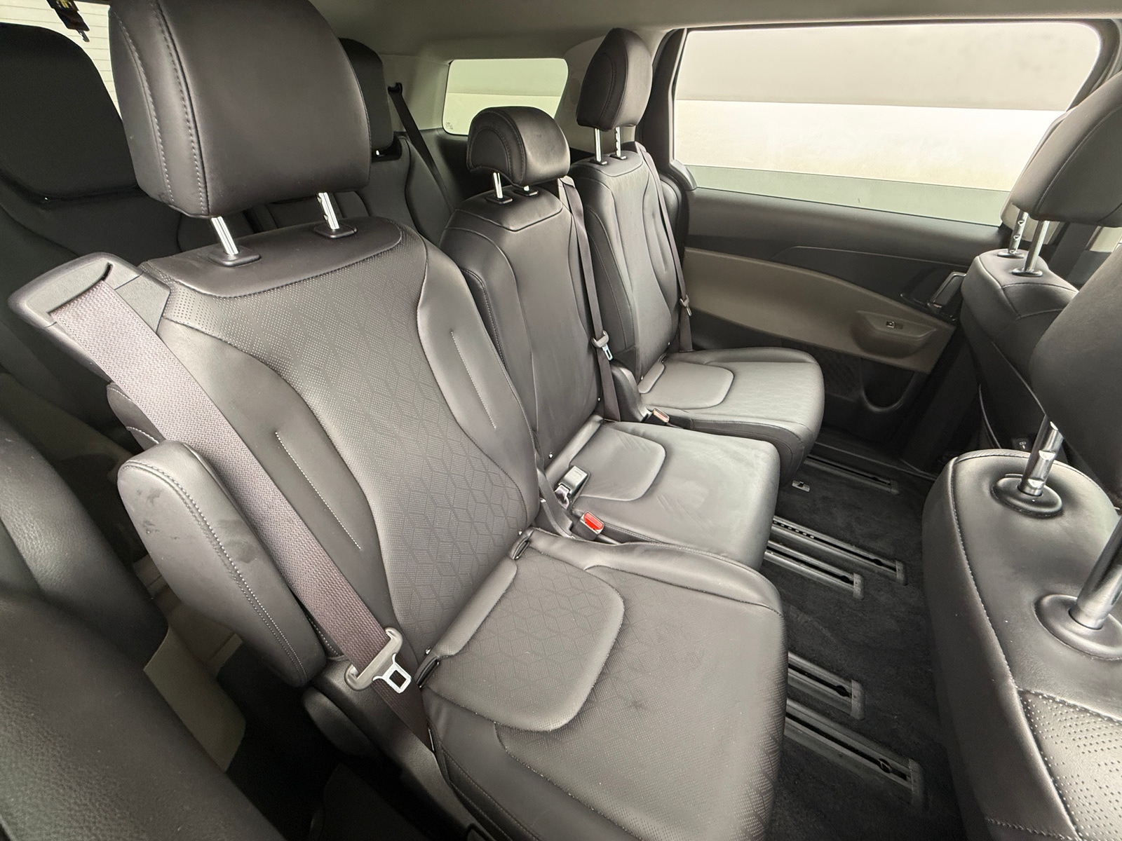 Thumbnail: 2025 Kia Carnival - 5