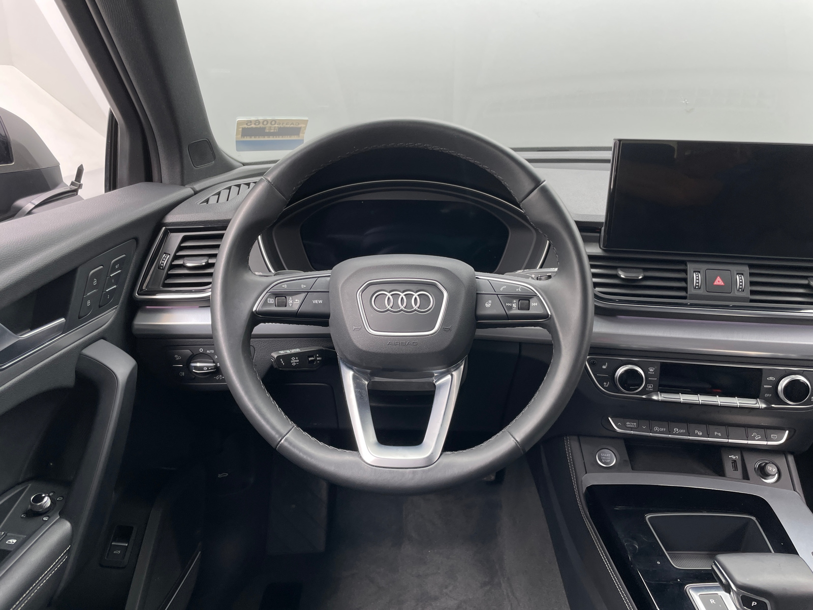 Thumbnail: 2023 Audi Q5 - 4