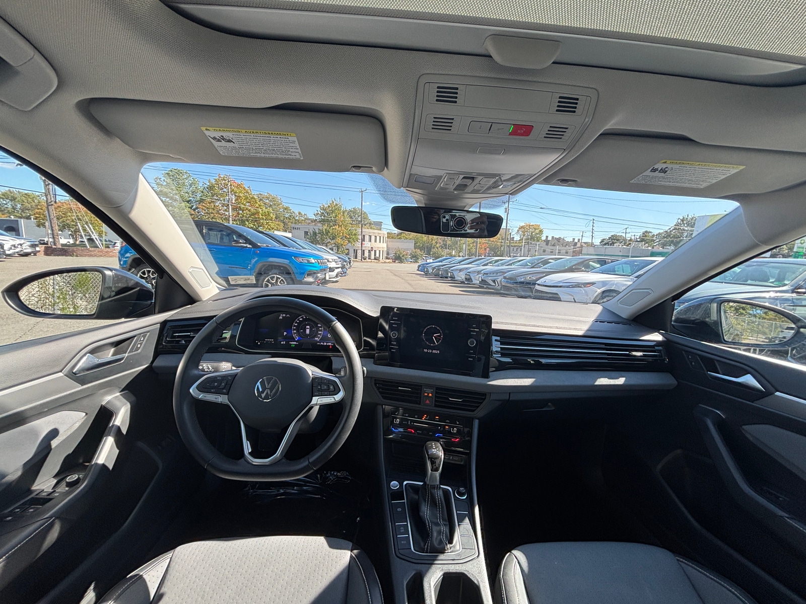 Thumbnail: 2025 Volkswagen Jetta - 3