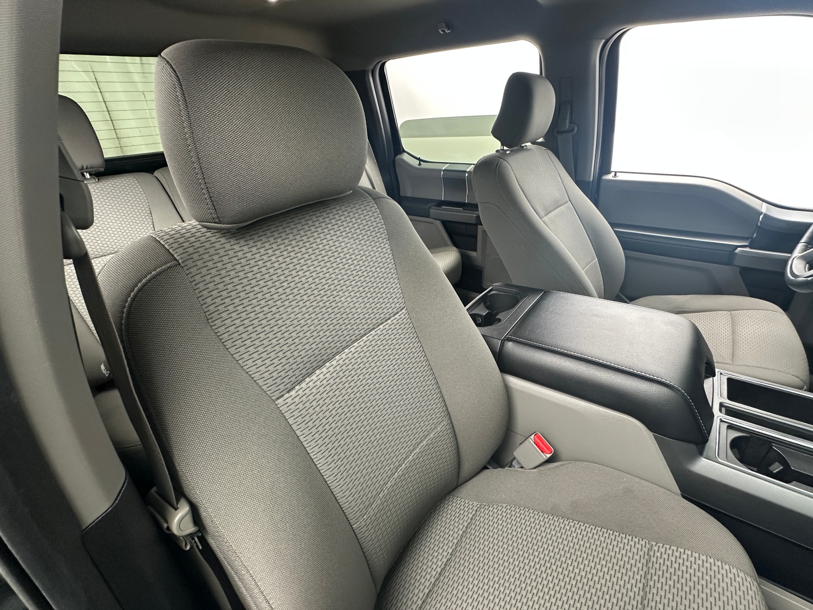 Thumbnail: 2017 Ford Econoline - 2