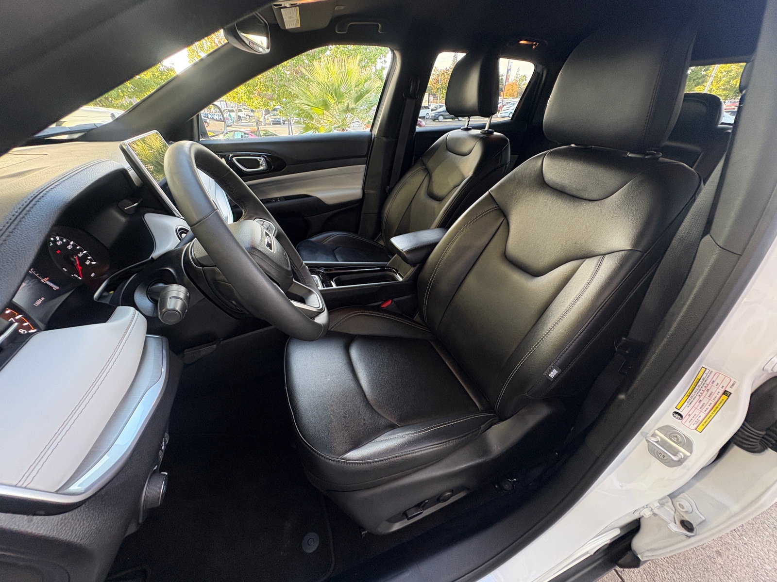 Thumbnail: 2025 Jeep Compass - 2