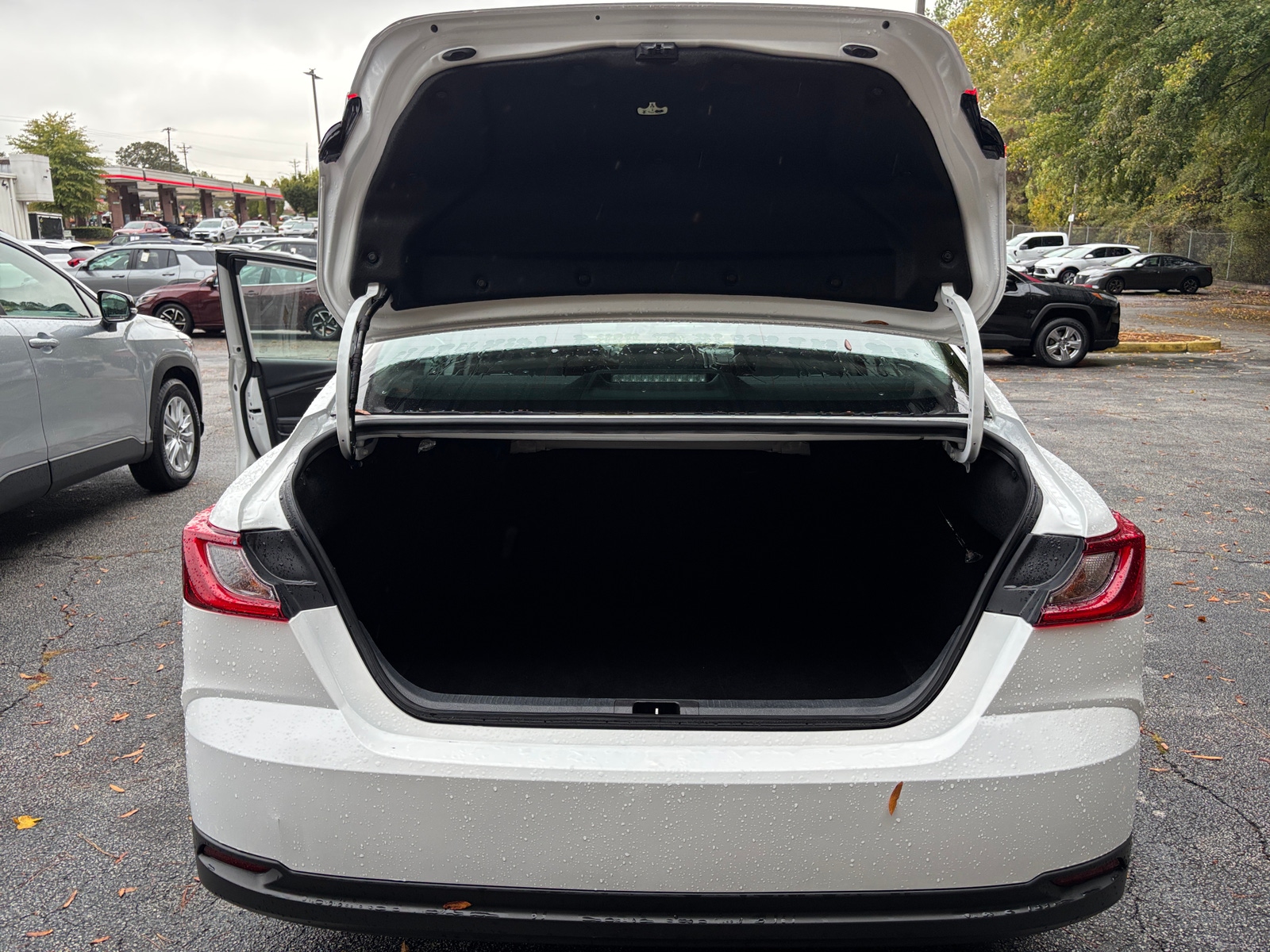 Thumbnail: 2025 Toyota Camry - 6