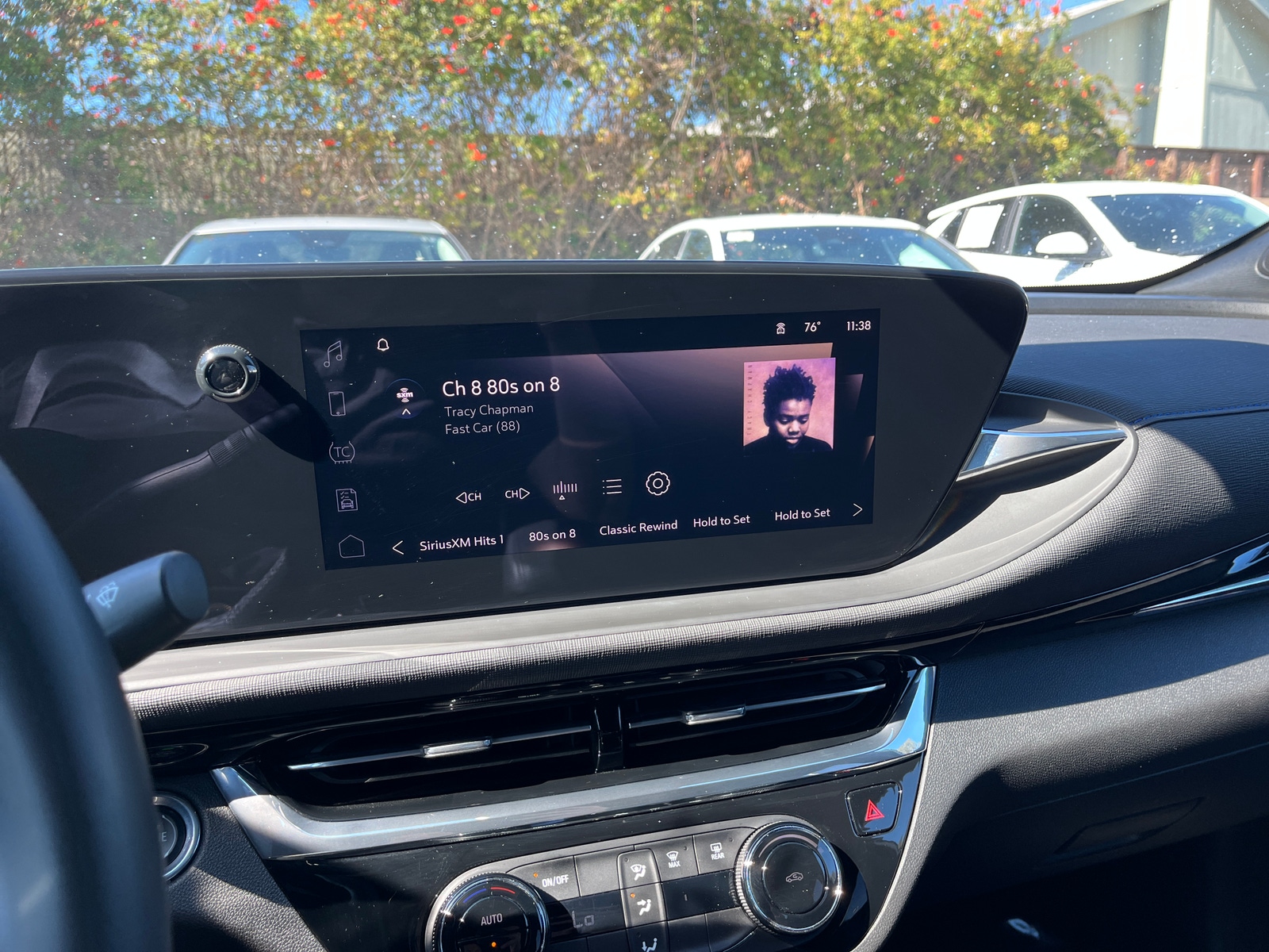 Thumbnail: 2025 Buick Envista - 4