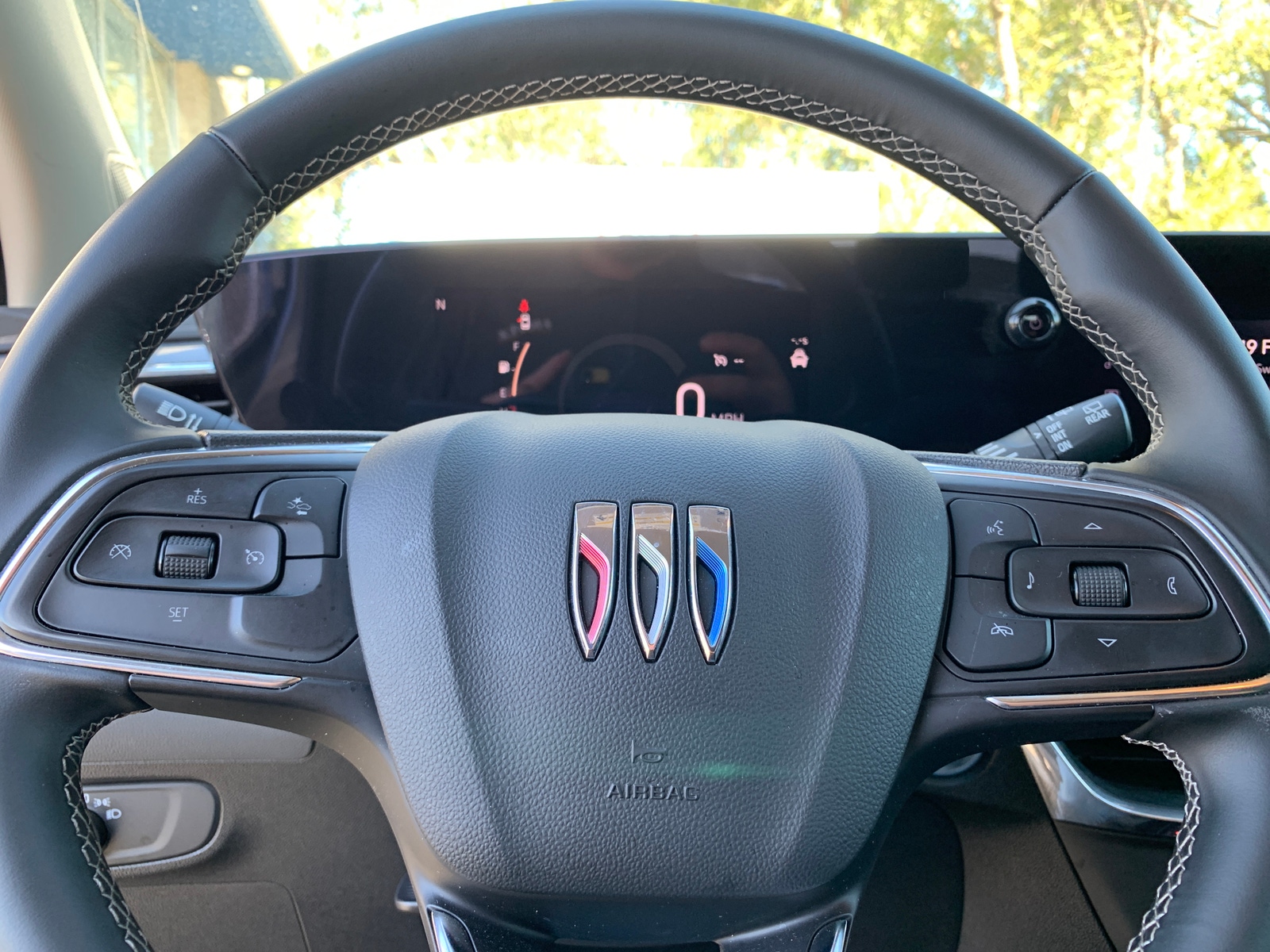 Thumbnail: 2025 Buick Encore GX - 5