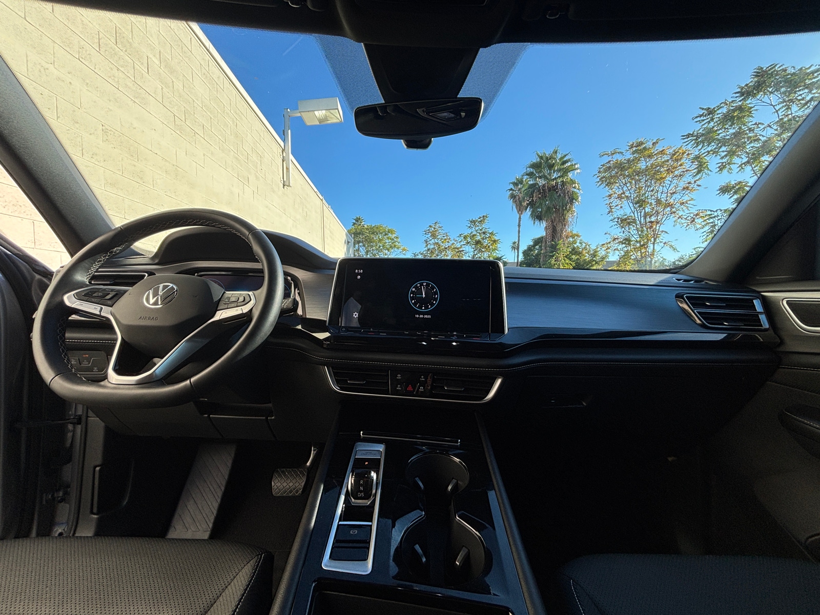 Thumbnail: 2025 Volkswagen Atlas - 3