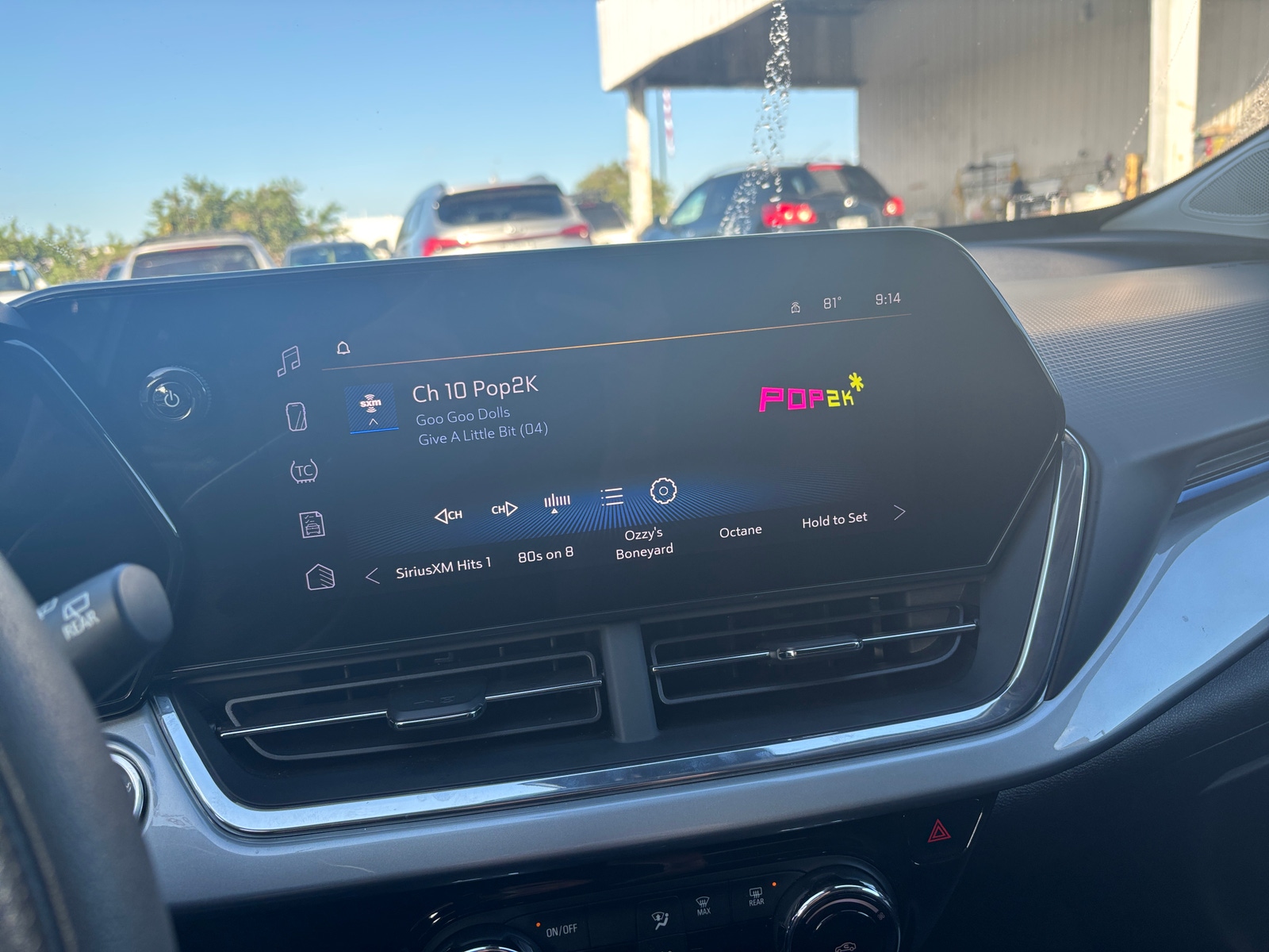 Thumbnail: 2025 Chevrolet Trax - 4