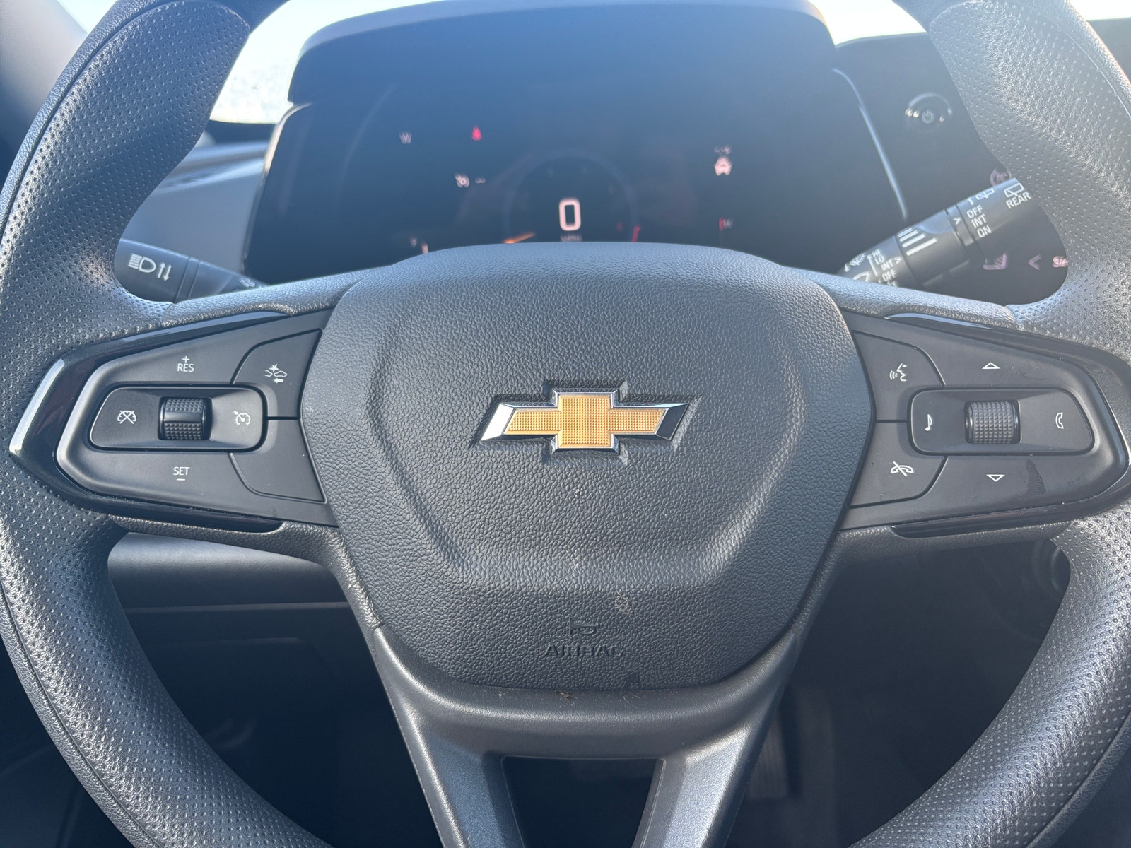 Thumbnail: 2025 Chevrolet Trax - 5