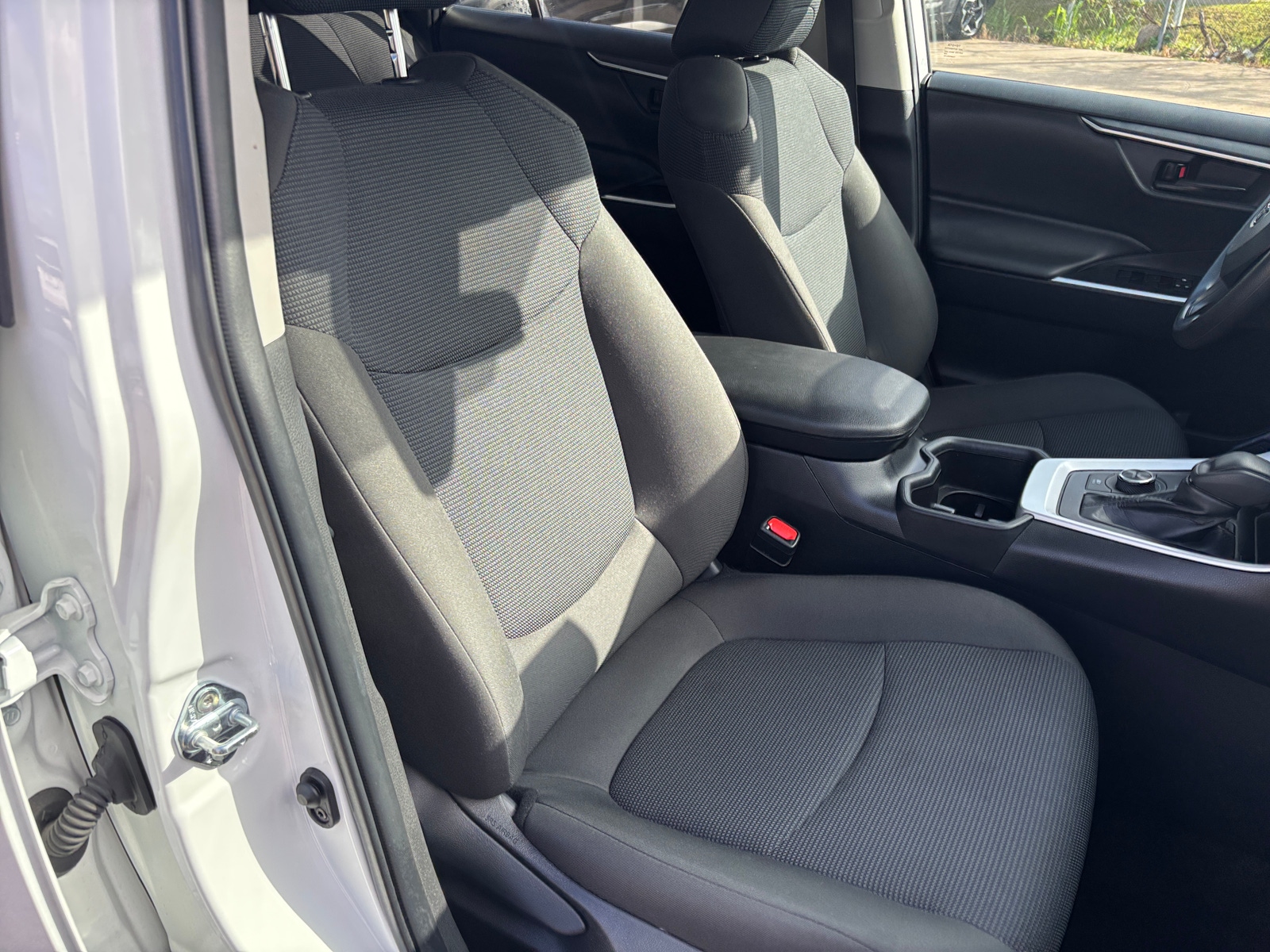 Thumbnail: 2025 Toyota RAV4 - 2