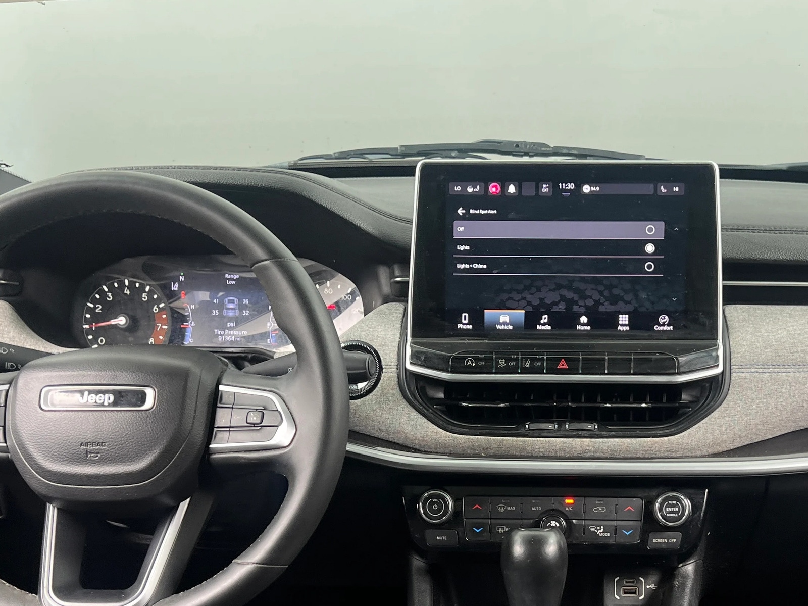 Thumbnail: 2023 Jeep Compass - 3