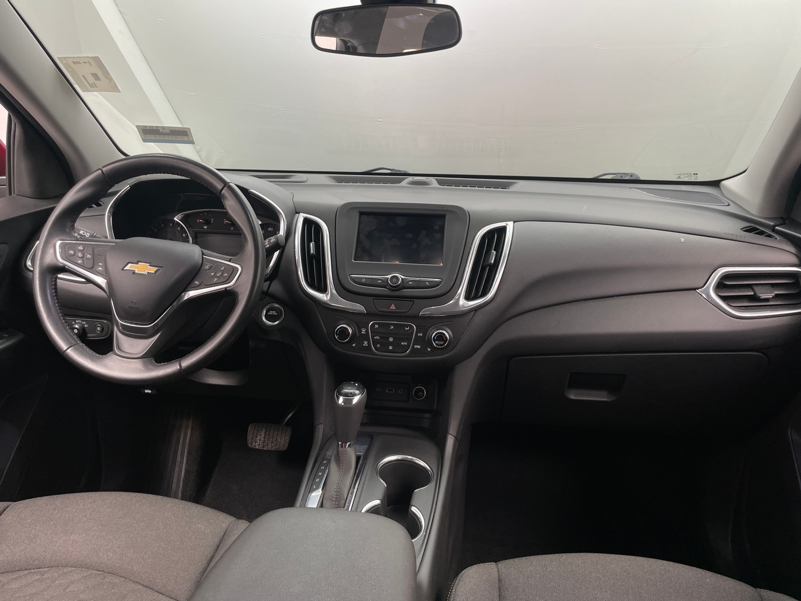 Thumbnail: 2020 Chevrolet Equinox - 3