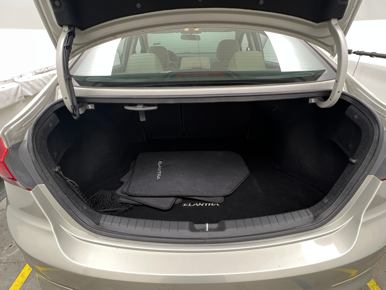 Thumbnail: 2018 Hyundai Elantra - 7