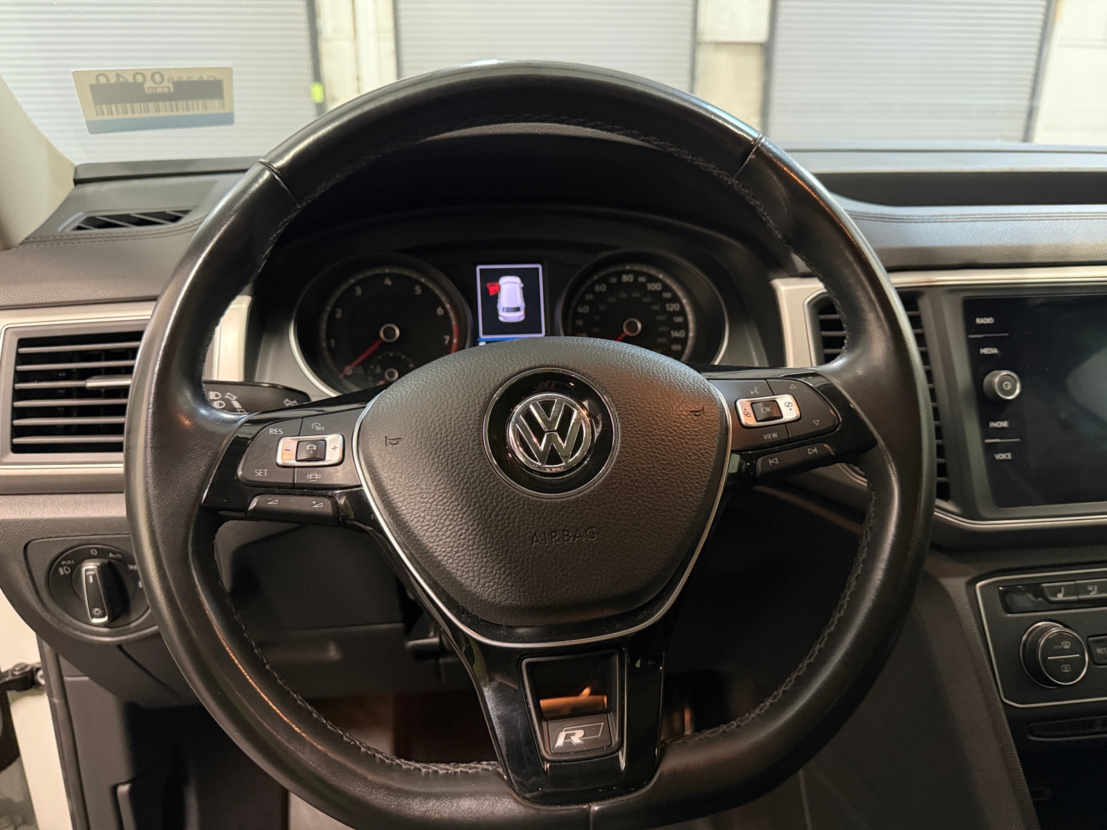 Thumbnail: 2019 Volkswagen Atlas - 4