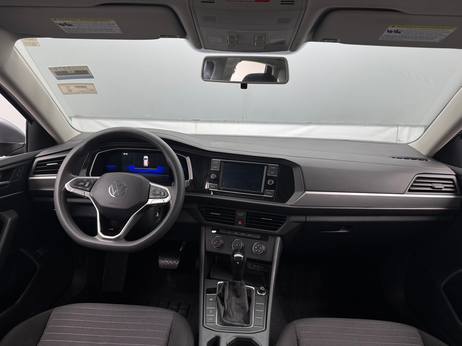 Thumbnail: 2022 Volkswagen Jetta - 3