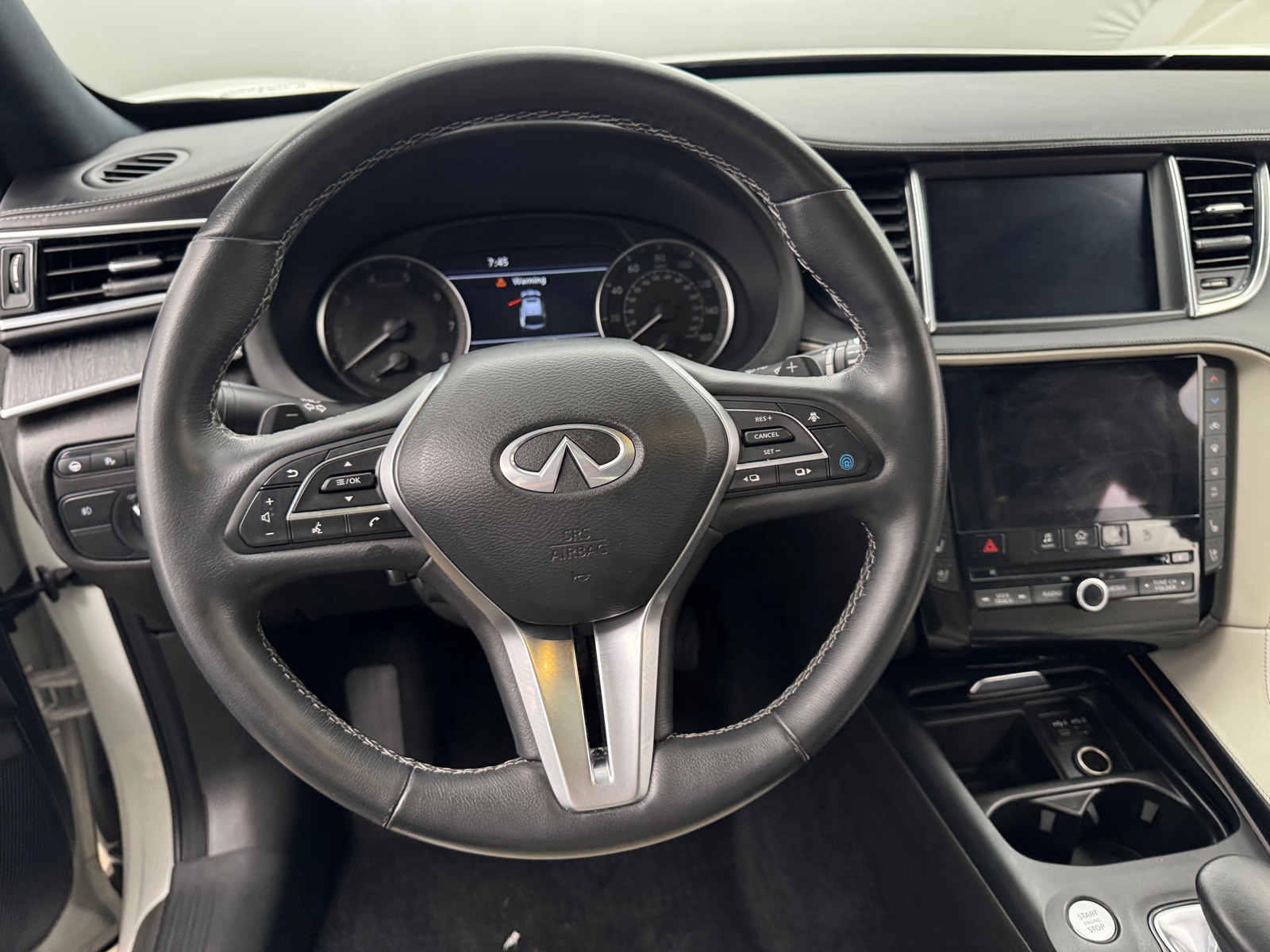 Thumbnail: 2022 INFINITI QX55 - 4