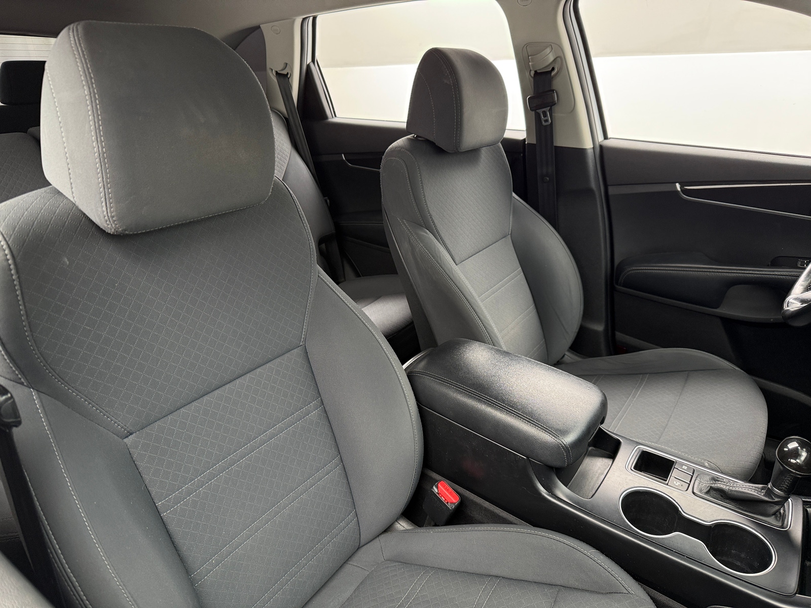 Thumbnail: 2017 Kia Sorento - 2