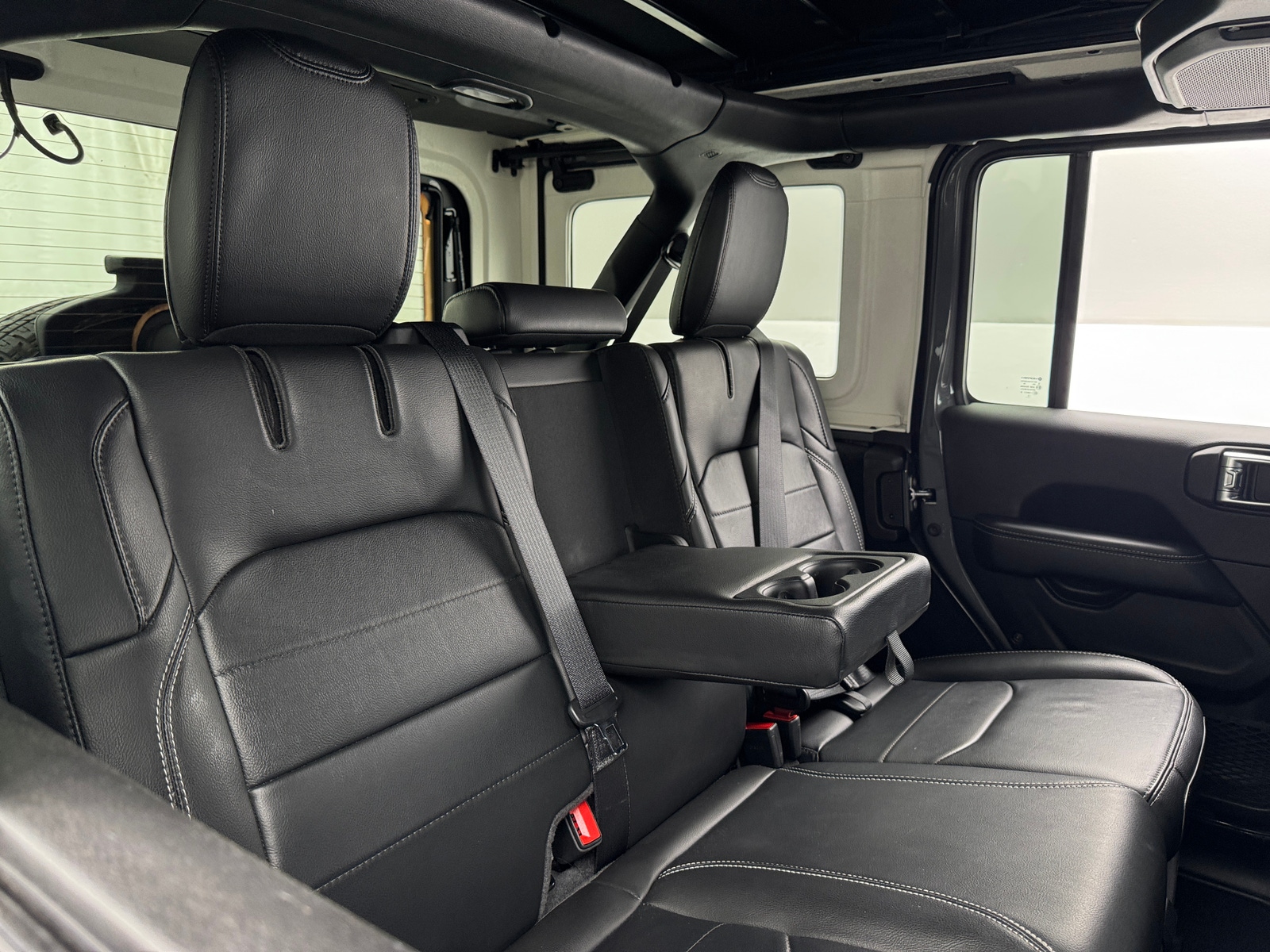 Thumbnail: 2023 Jeep Wrangler - 5