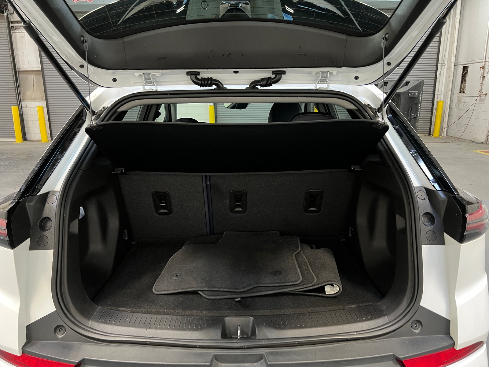 Thumbnail: 2022 Chevrolet Bolt EUV - 6