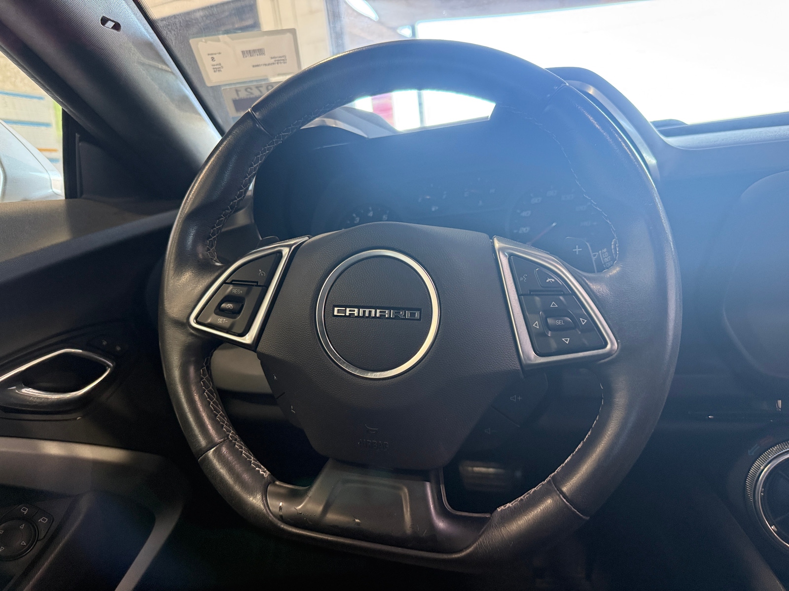 Thumbnail: 2018 Chevrolet Camaro - 4