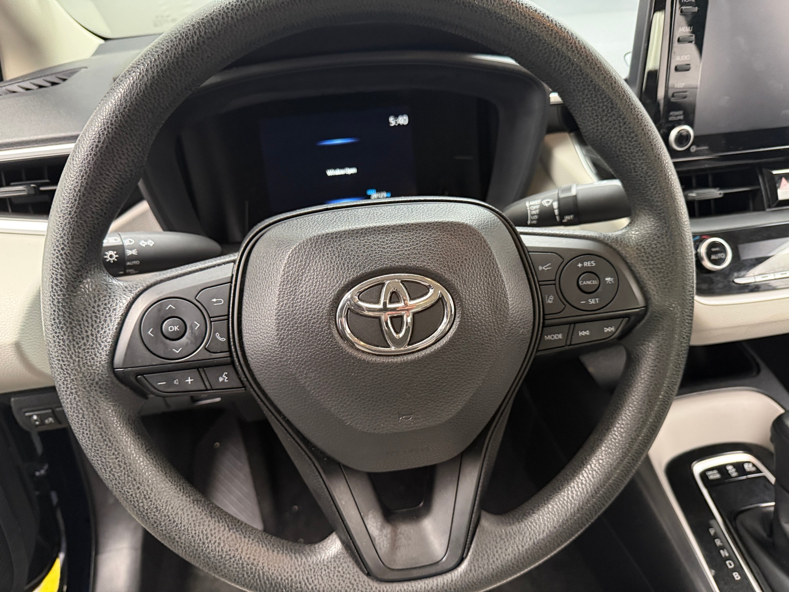 Thumbnail: 2022 Toyota Corolla - 5