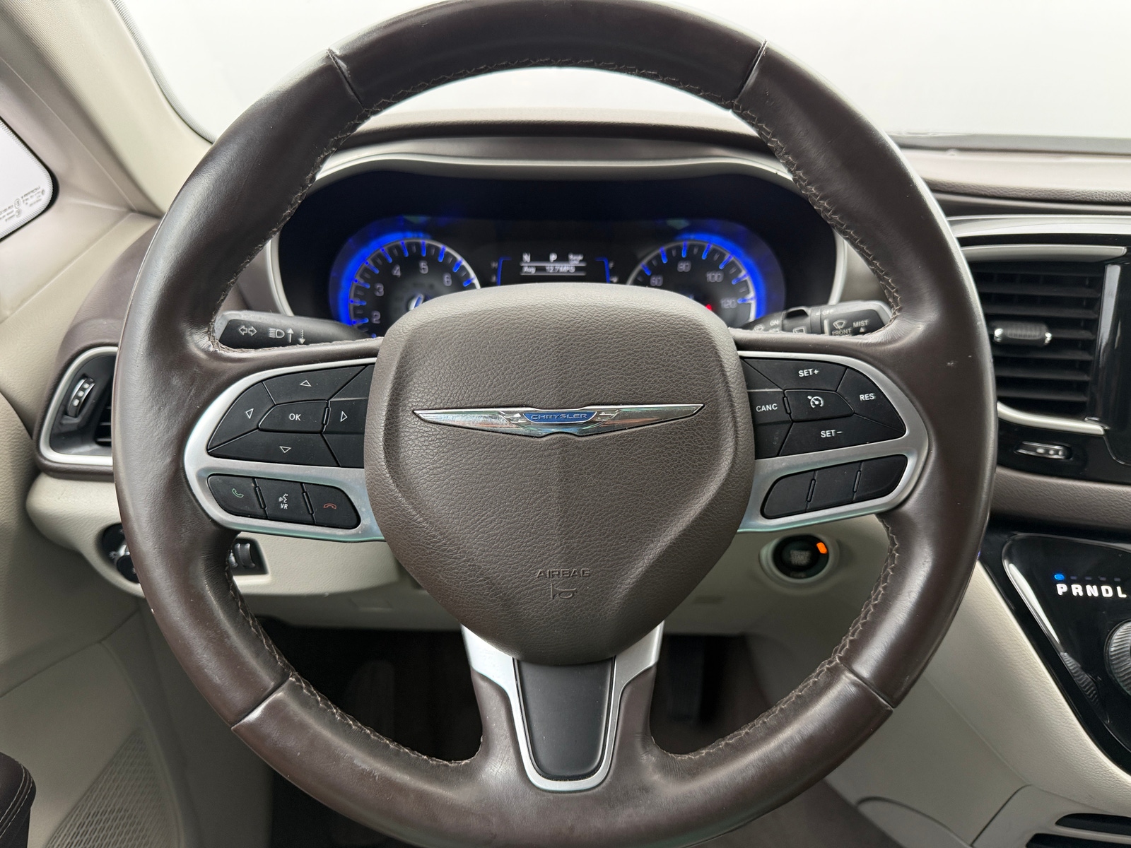 Thumbnail: 2018 Chrysler Pacifica - 4