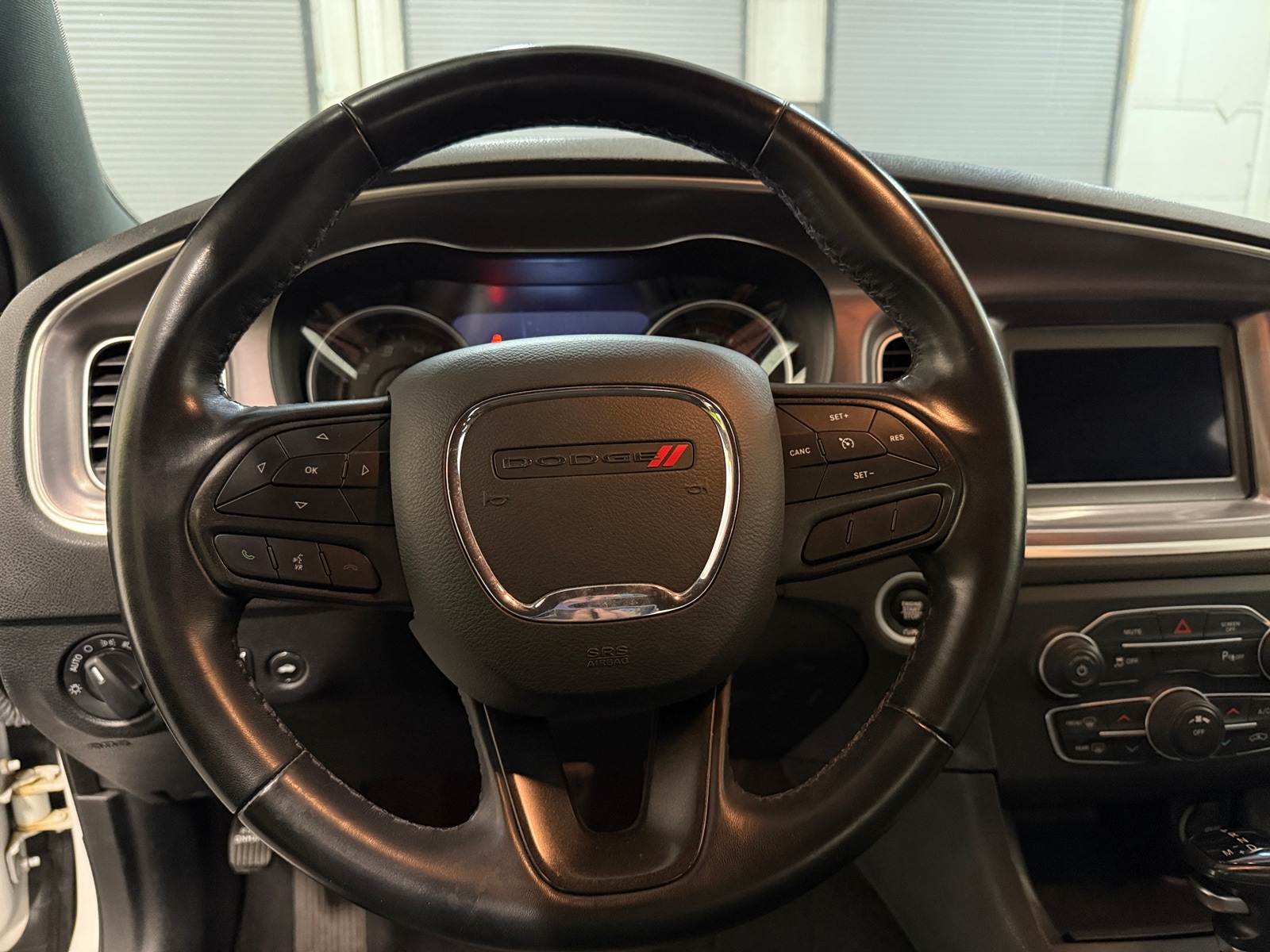 Thumbnail: 2022 Dodge Charger - 5