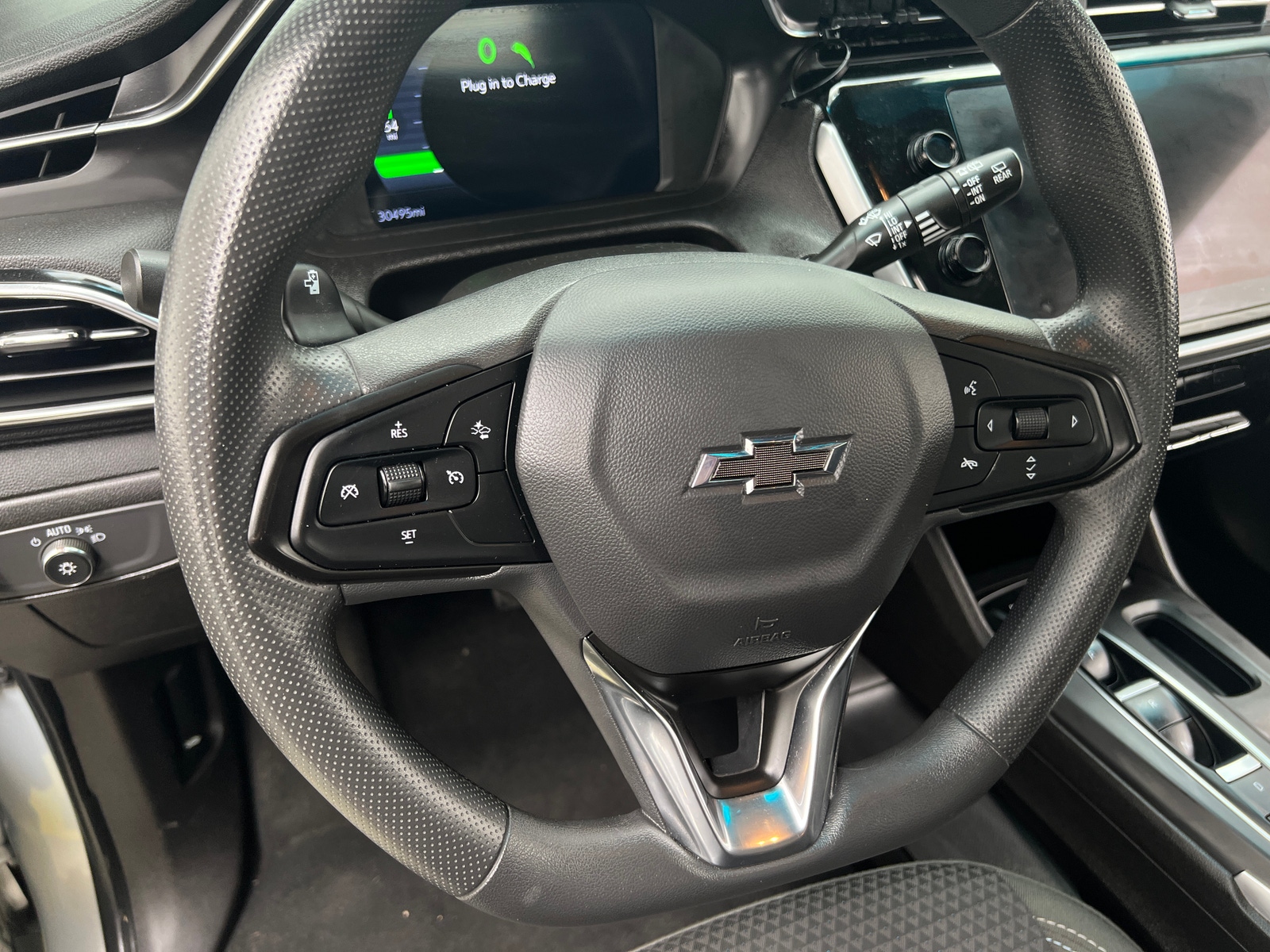 Thumbnail: 2023 Chevrolet Bolt EV - 5